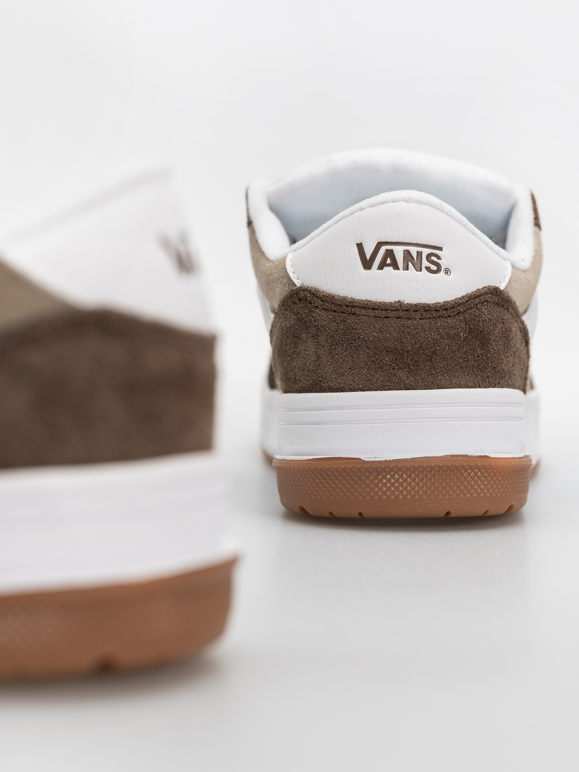 Buty Vans Hylane (suede vintage cocoa)