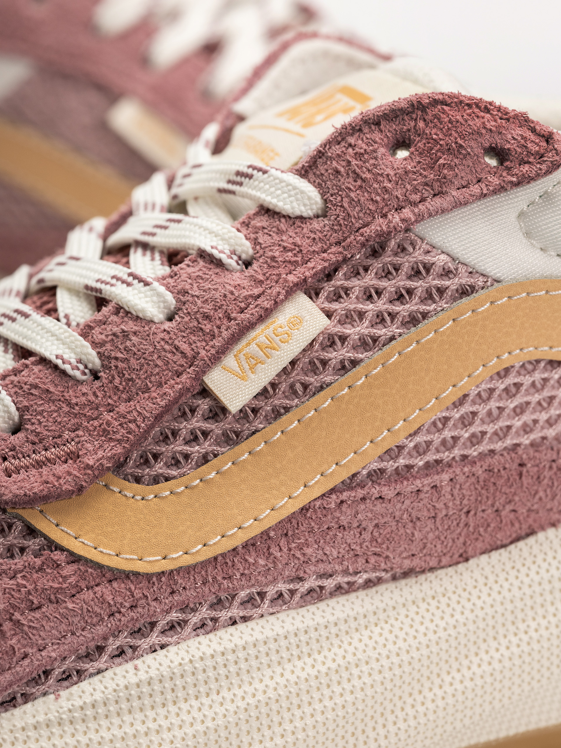 Buty Vans Ultrarange Neo 2.0 (dusky rose)