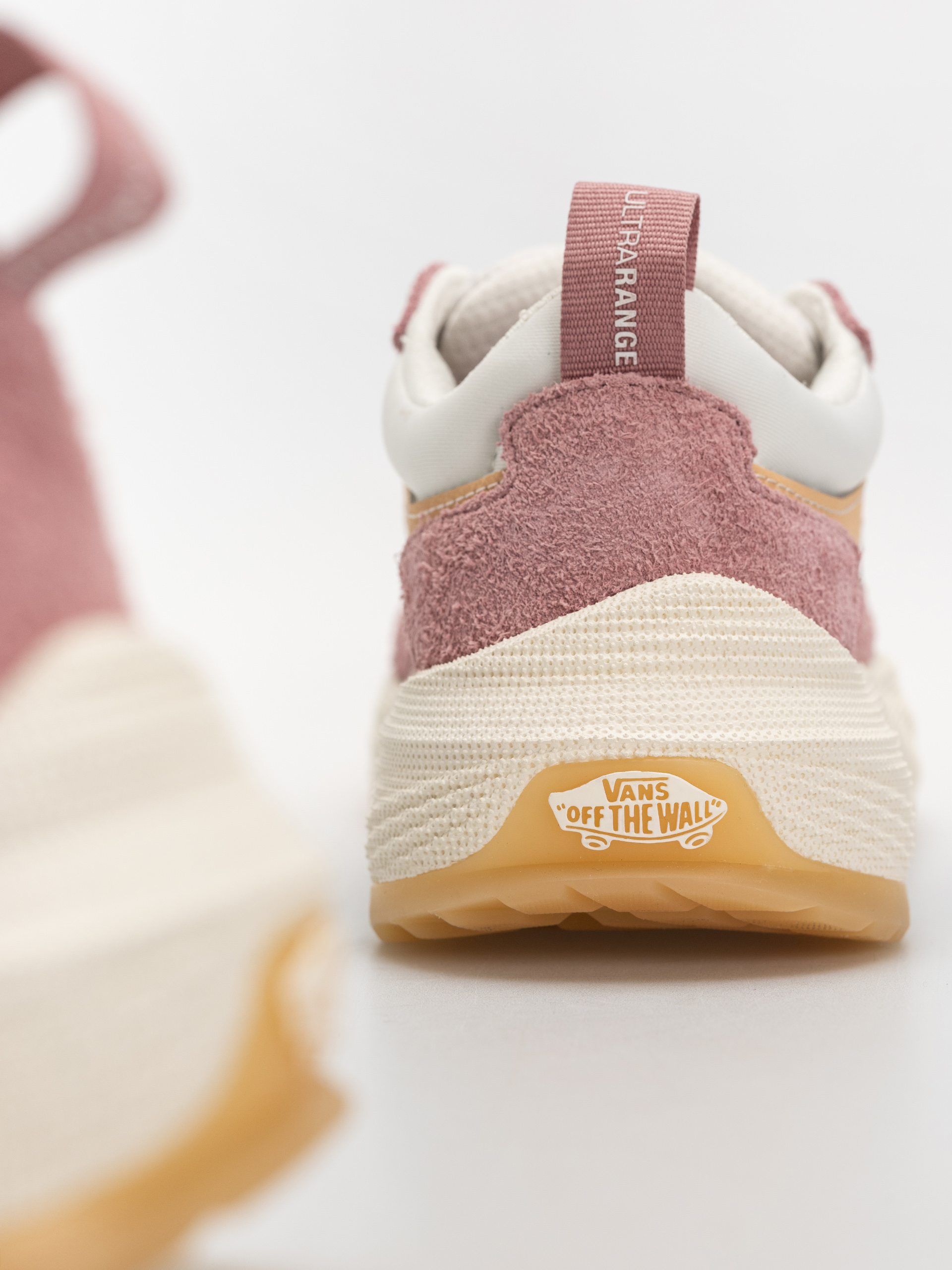 Buty Vans Ultrarange Neo 2.0 (dusky rose)