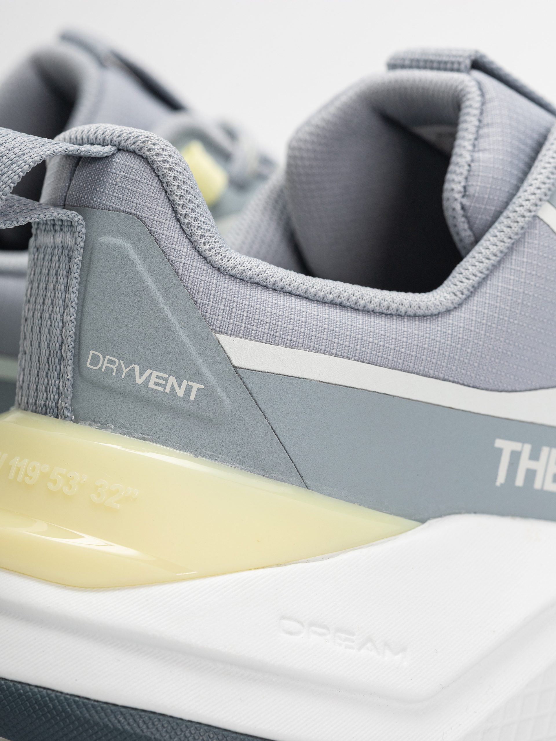 Buty The North Face Fastpack Wp Wmn (frost grey/lemo)