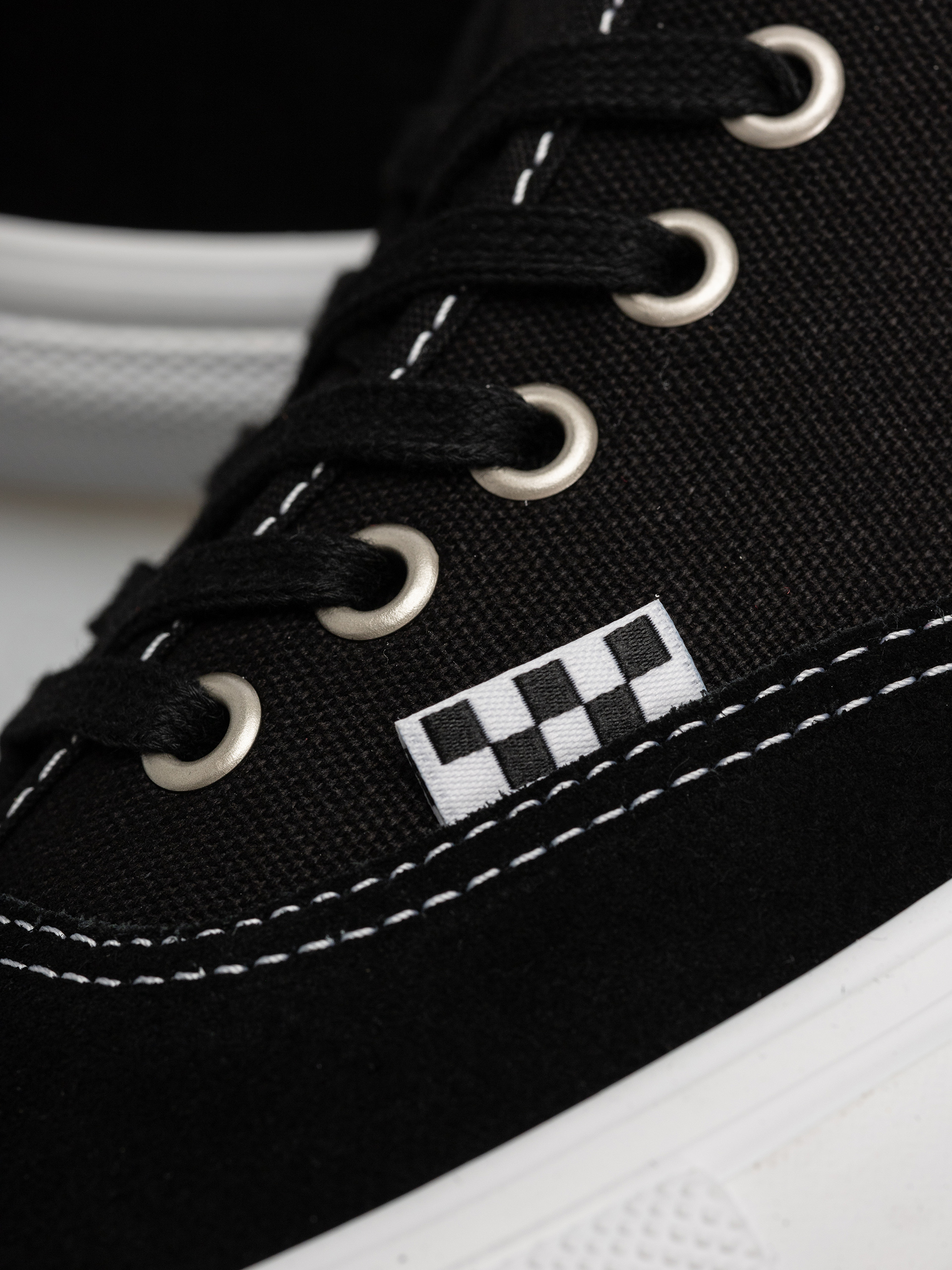 Buty Vans Skate Authentic Mid (black/white)