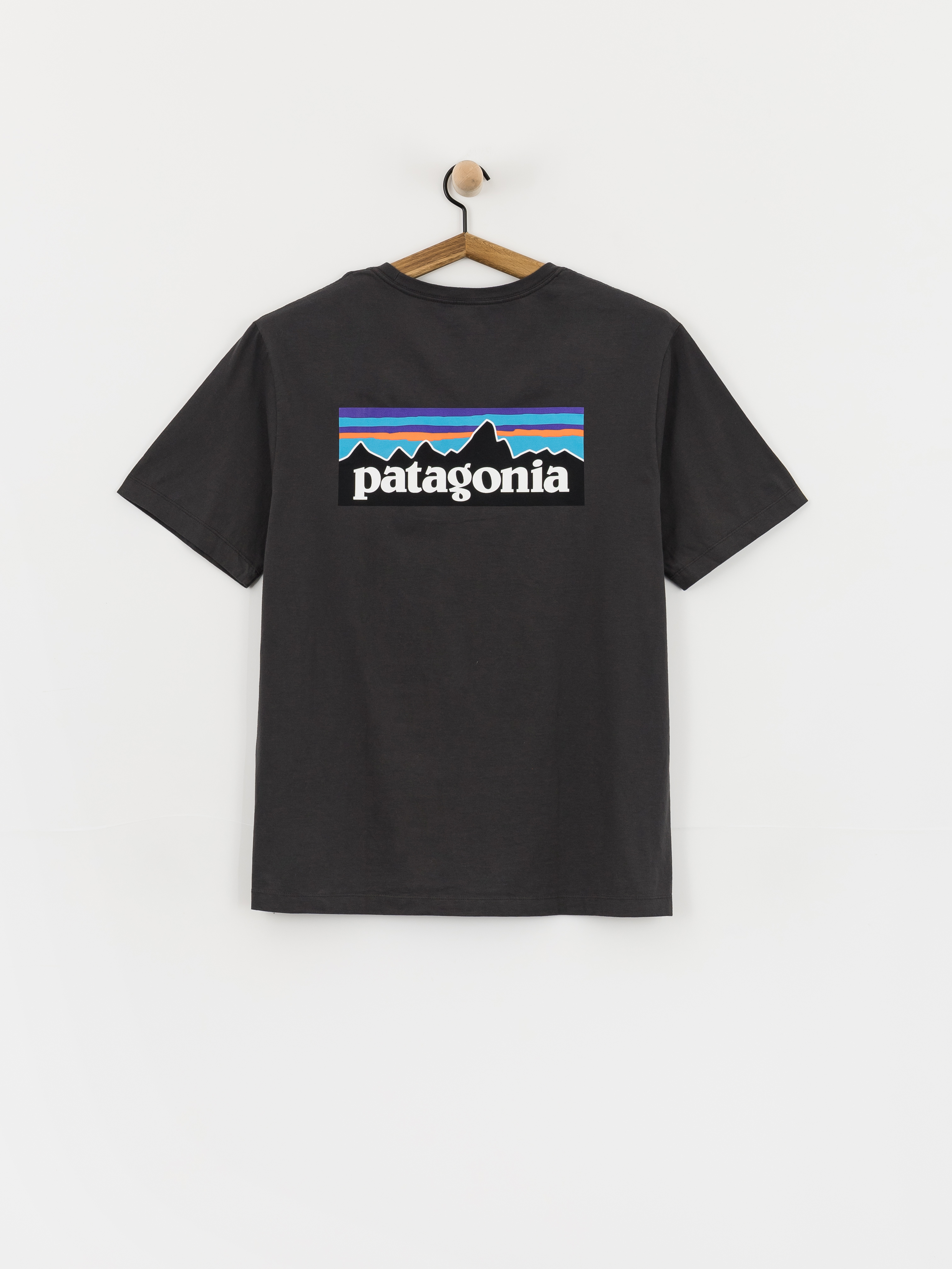 T-shirt Patagonia P 6 Logo (ink black)