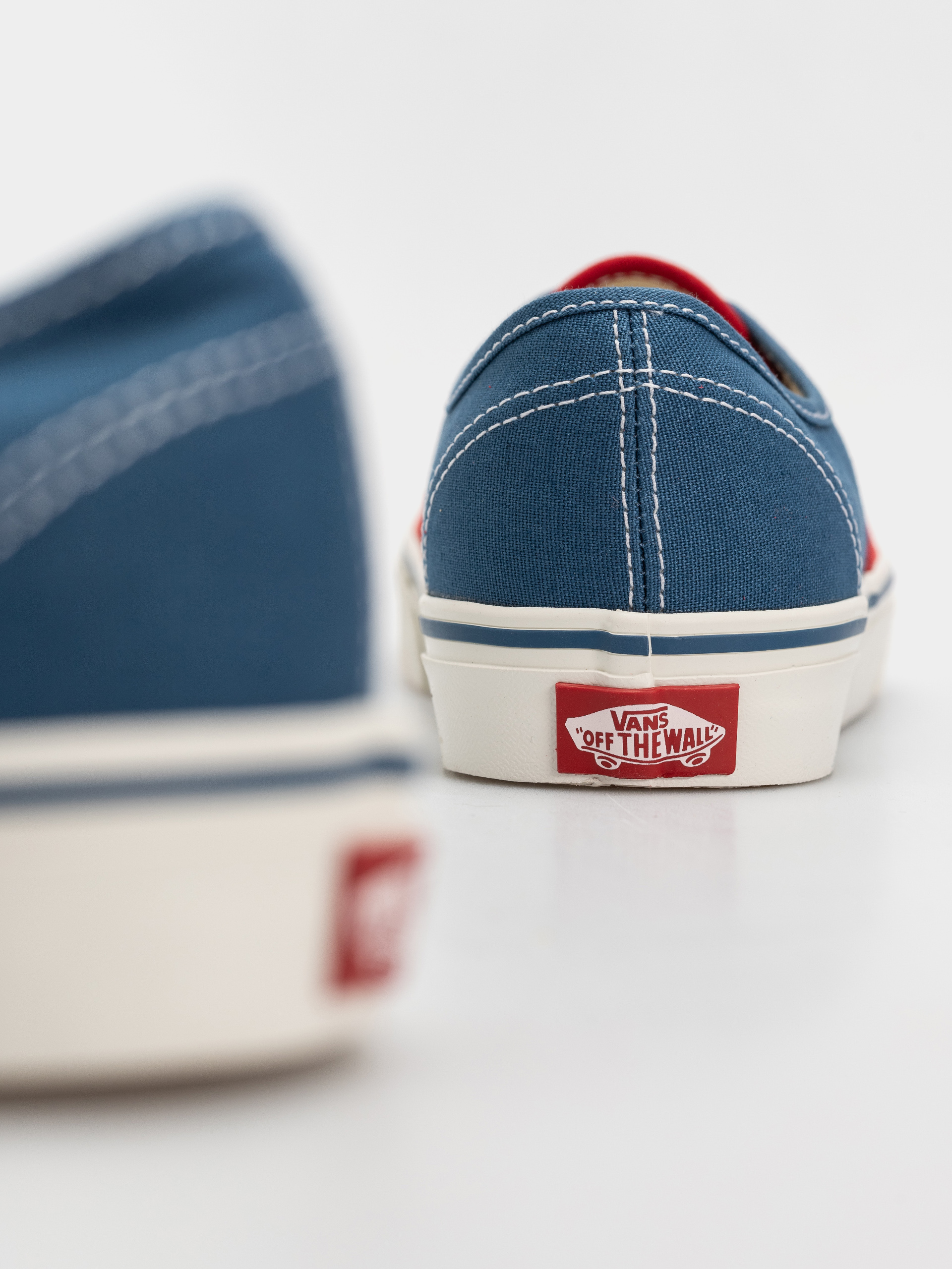 Buty Vans Authentic (racing red)