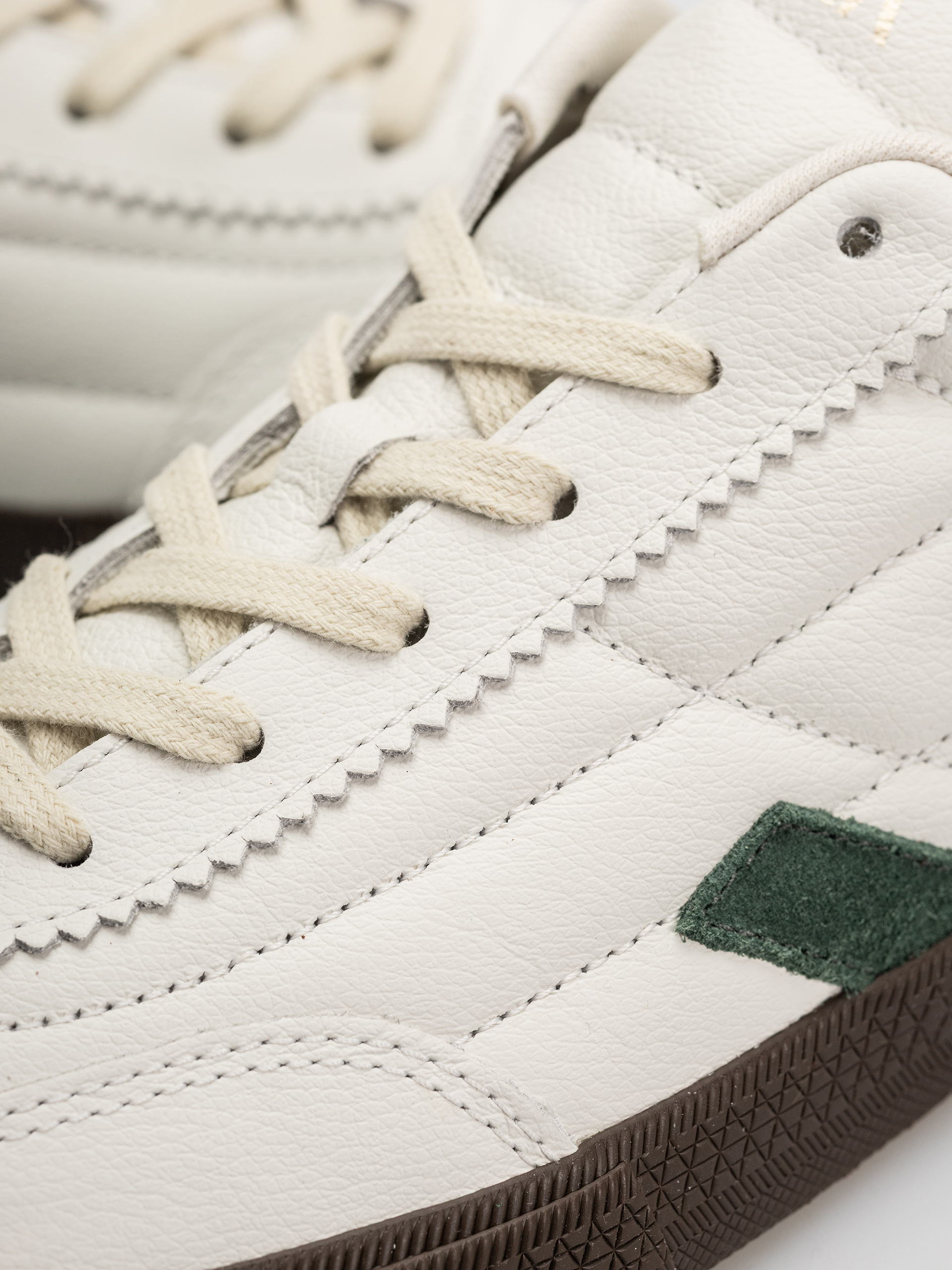Buty Veja Panenka (white cyprus eagle)