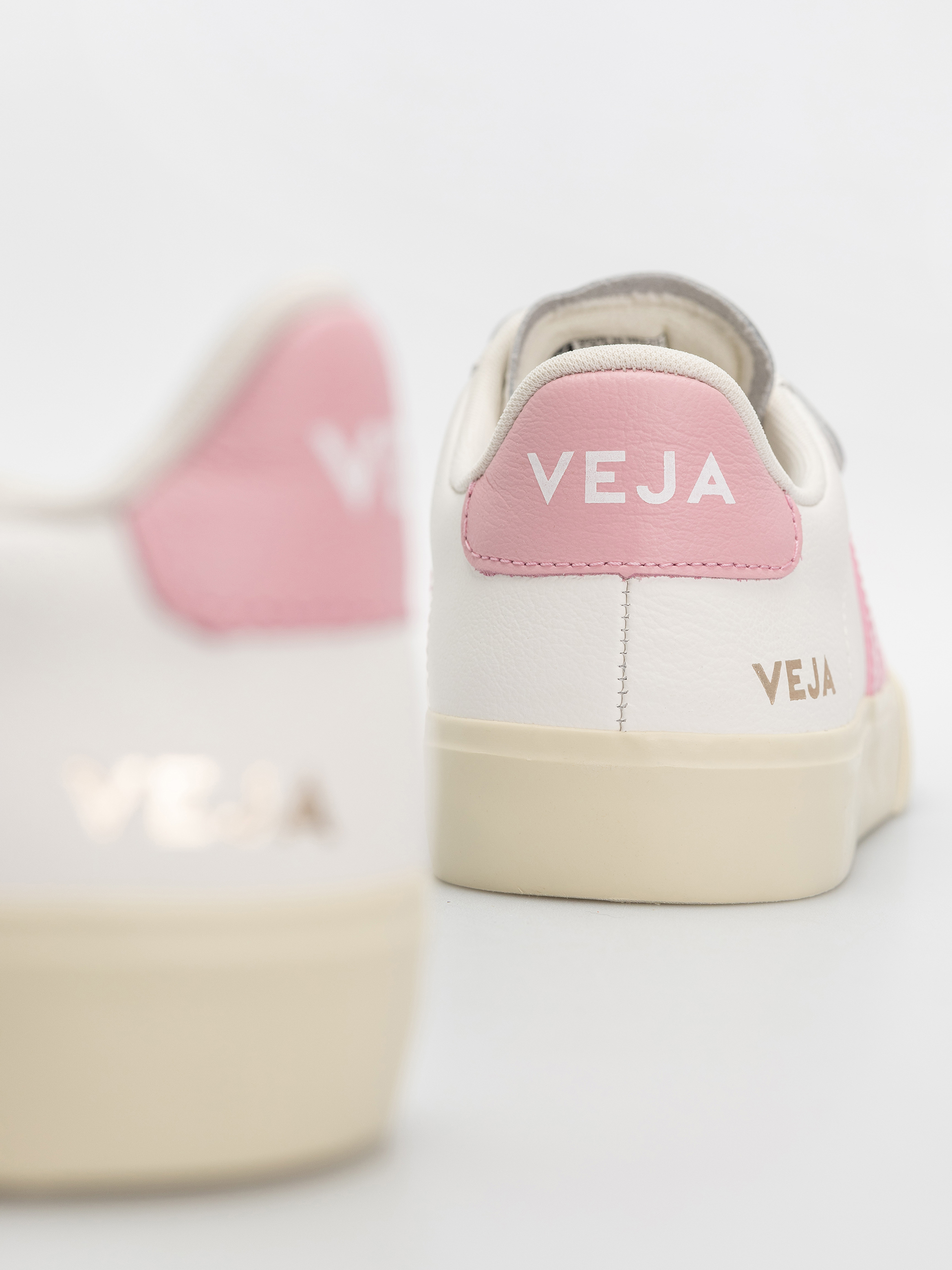 Buty Veja Recife Logo Wmn (white guimauve)