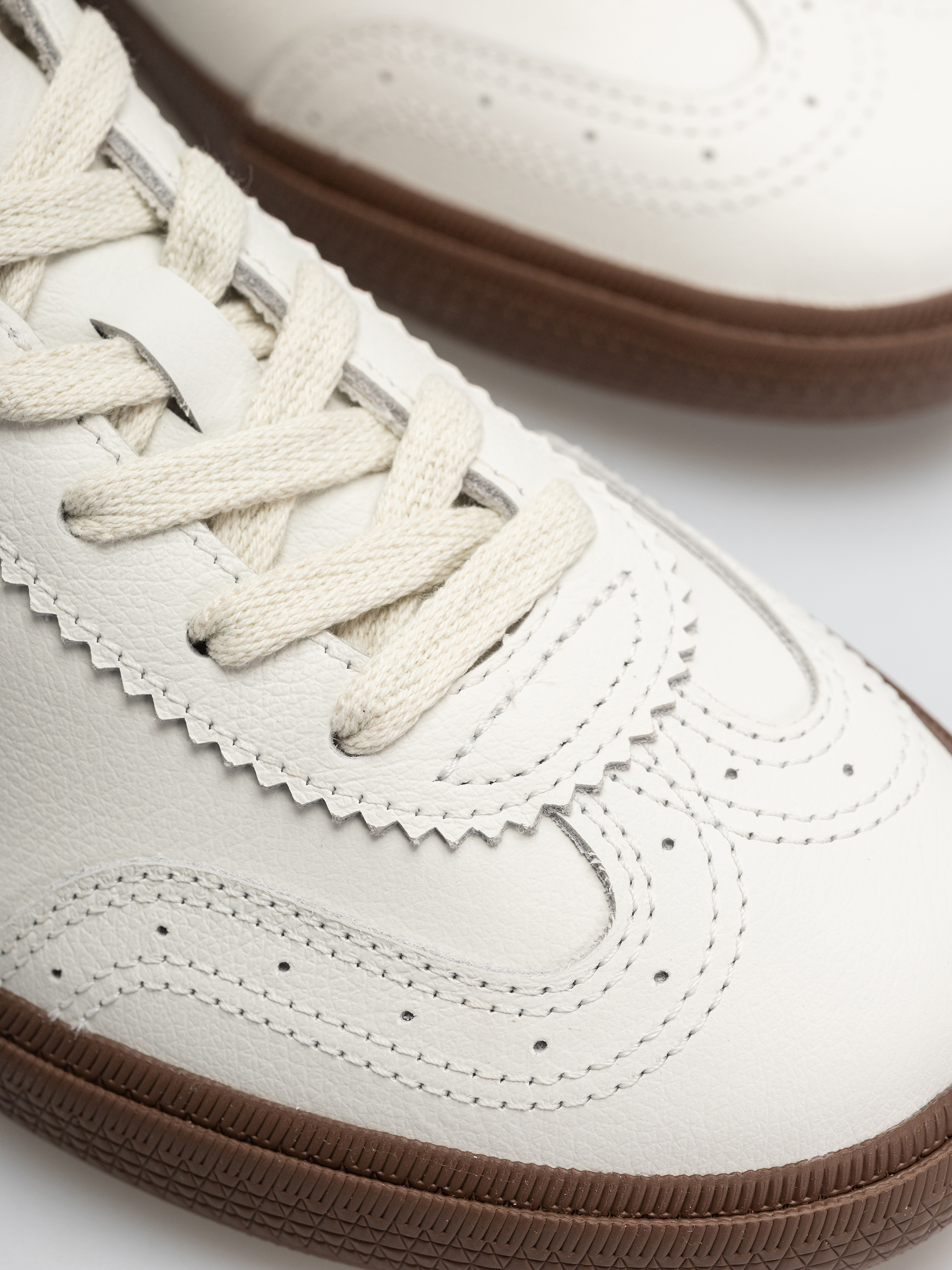 Buty Veja Volley Wmn (white platine bark)