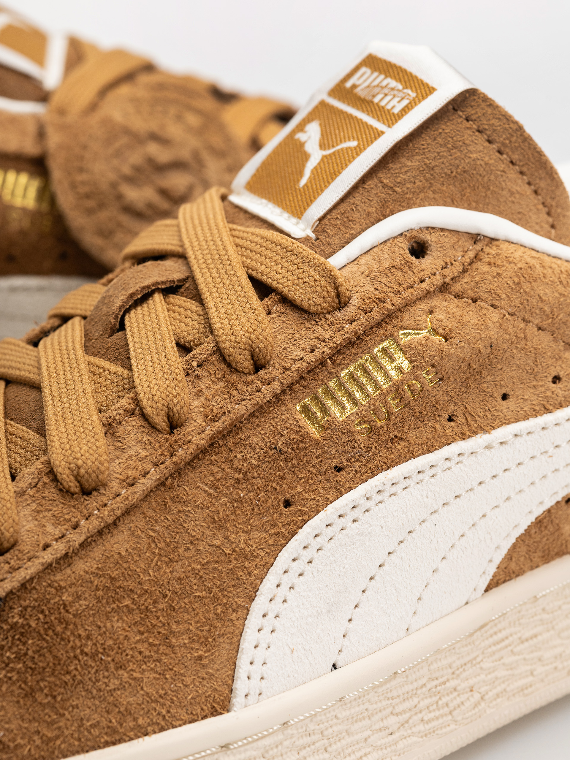 Buty Puma Suede Charles F.Stead V (honey butter/puma white)