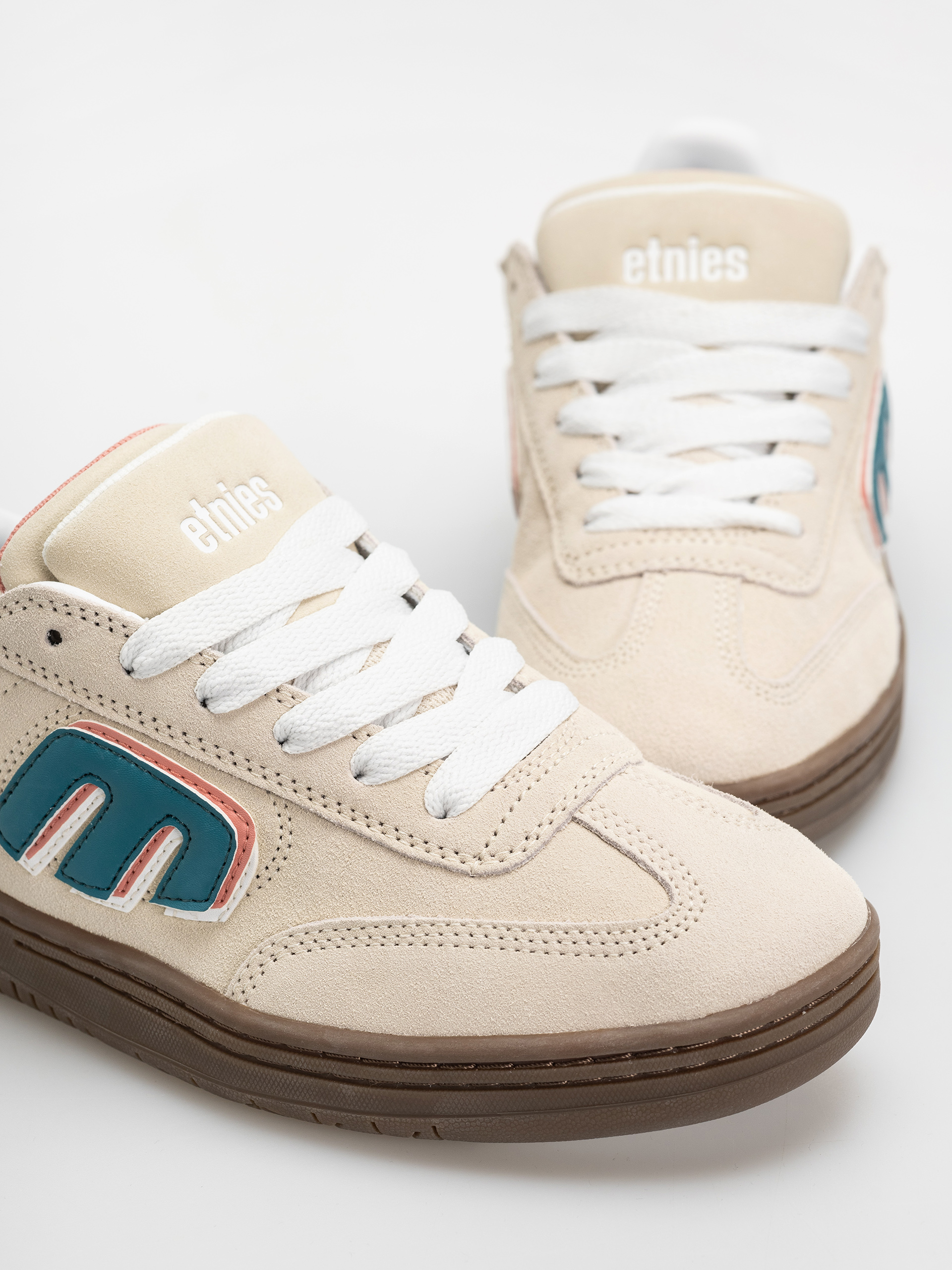 Buty Etnies Locut Triple Tongue (tan)