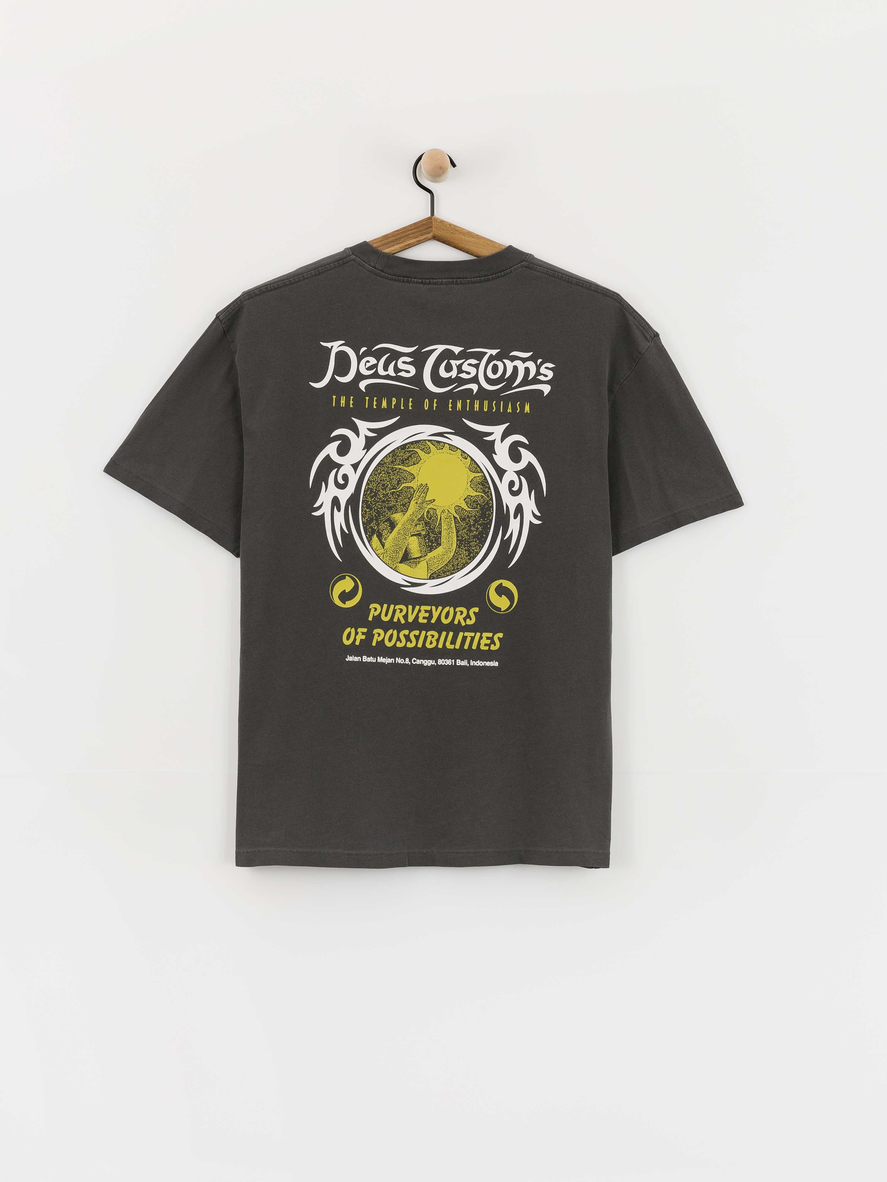 T-shirt Deus Ex Machina Out Of Reach (anthracite)
