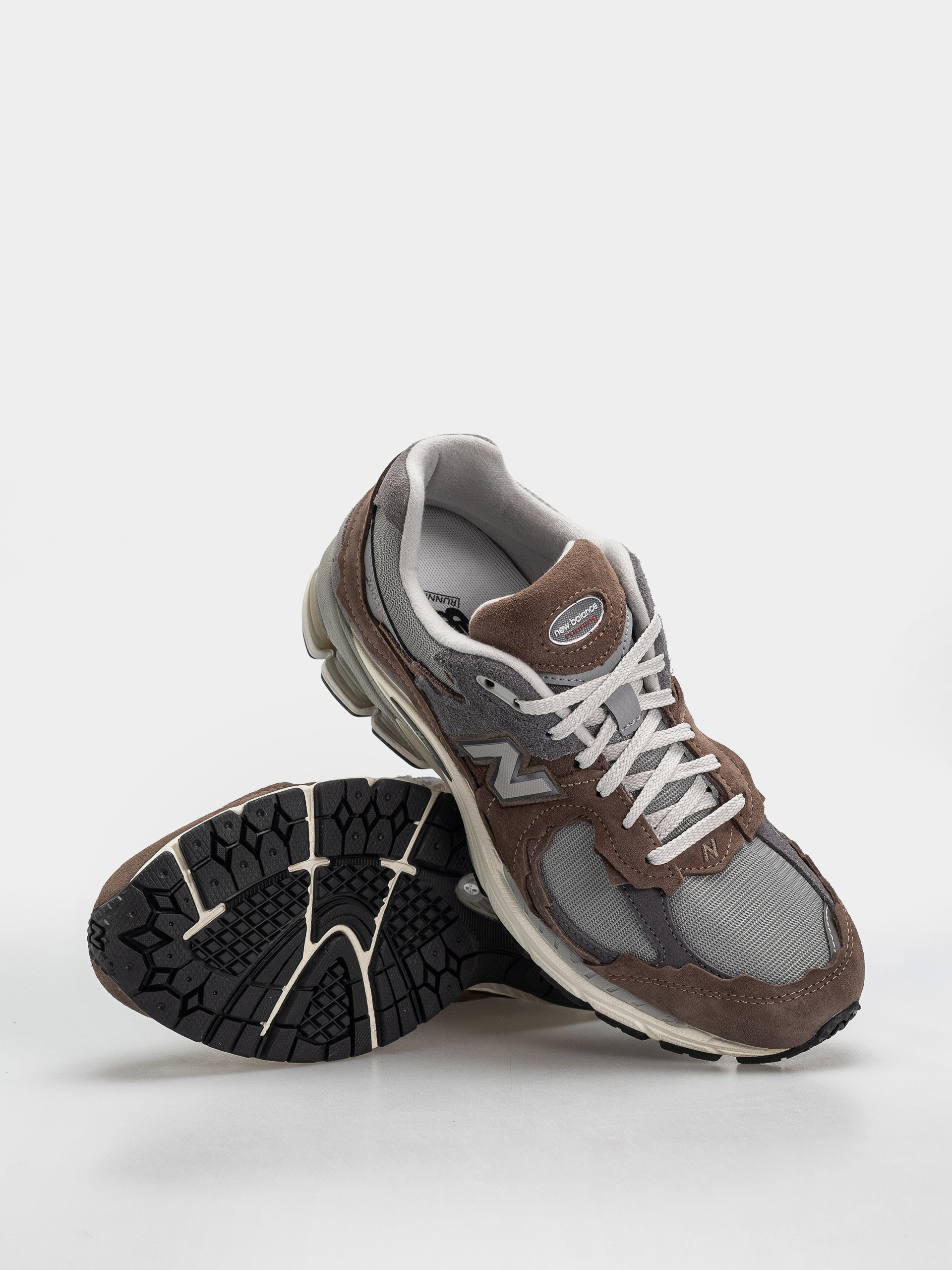Buty New Balance 2002 (cortado/raincloud)