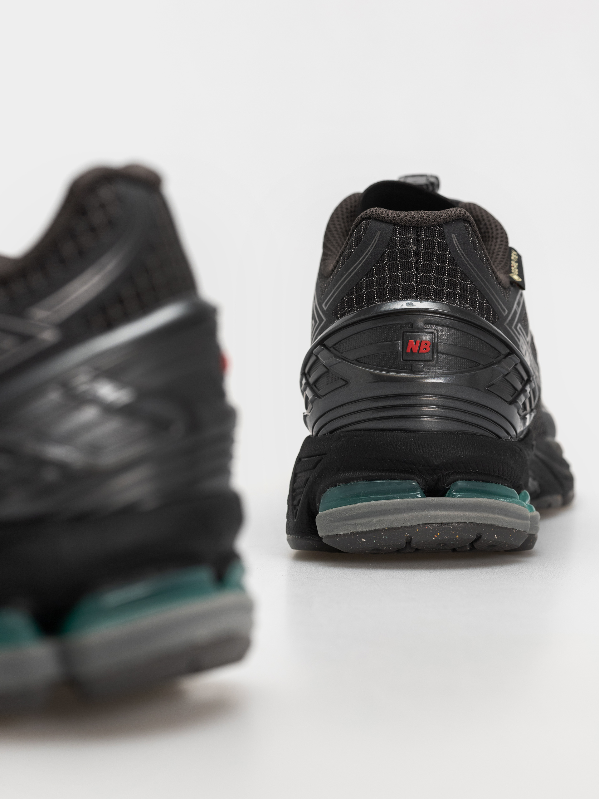 Buty New Balance 1906 (castlerock/faded black)