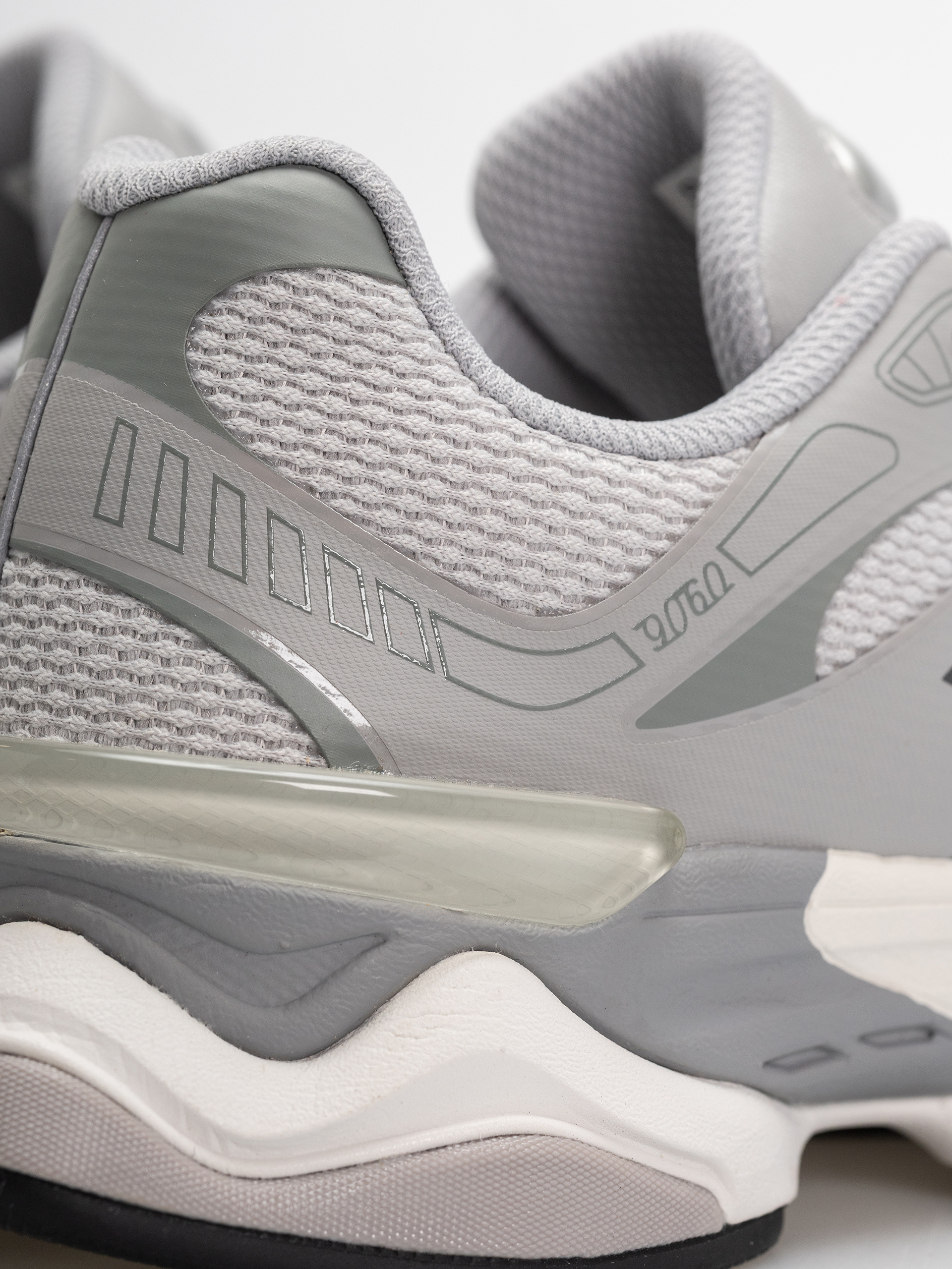 Buty New Balance 9060 (raincloud/slate grey)