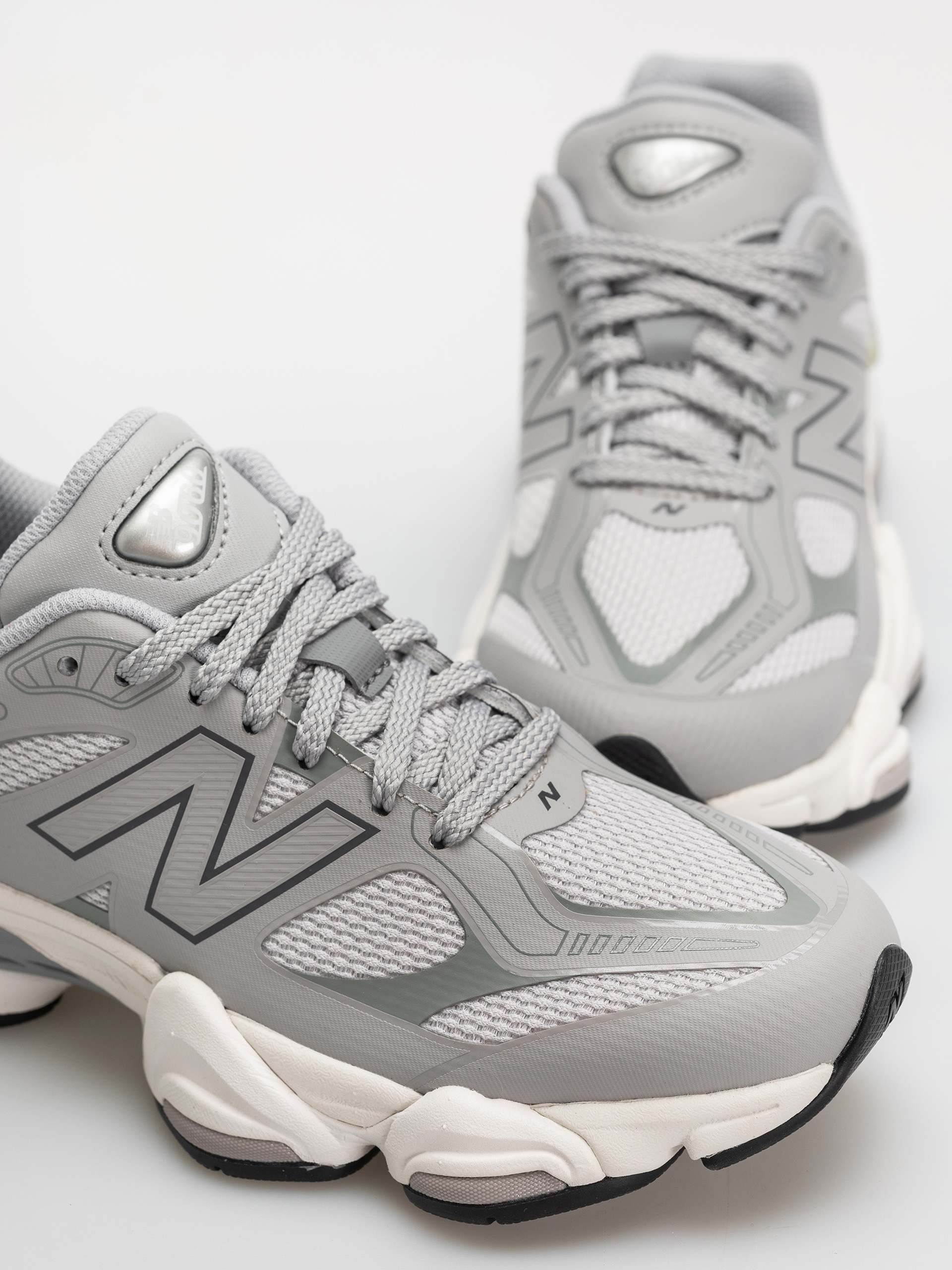 Buty New Balance 9060 (raincloud/slate grey)