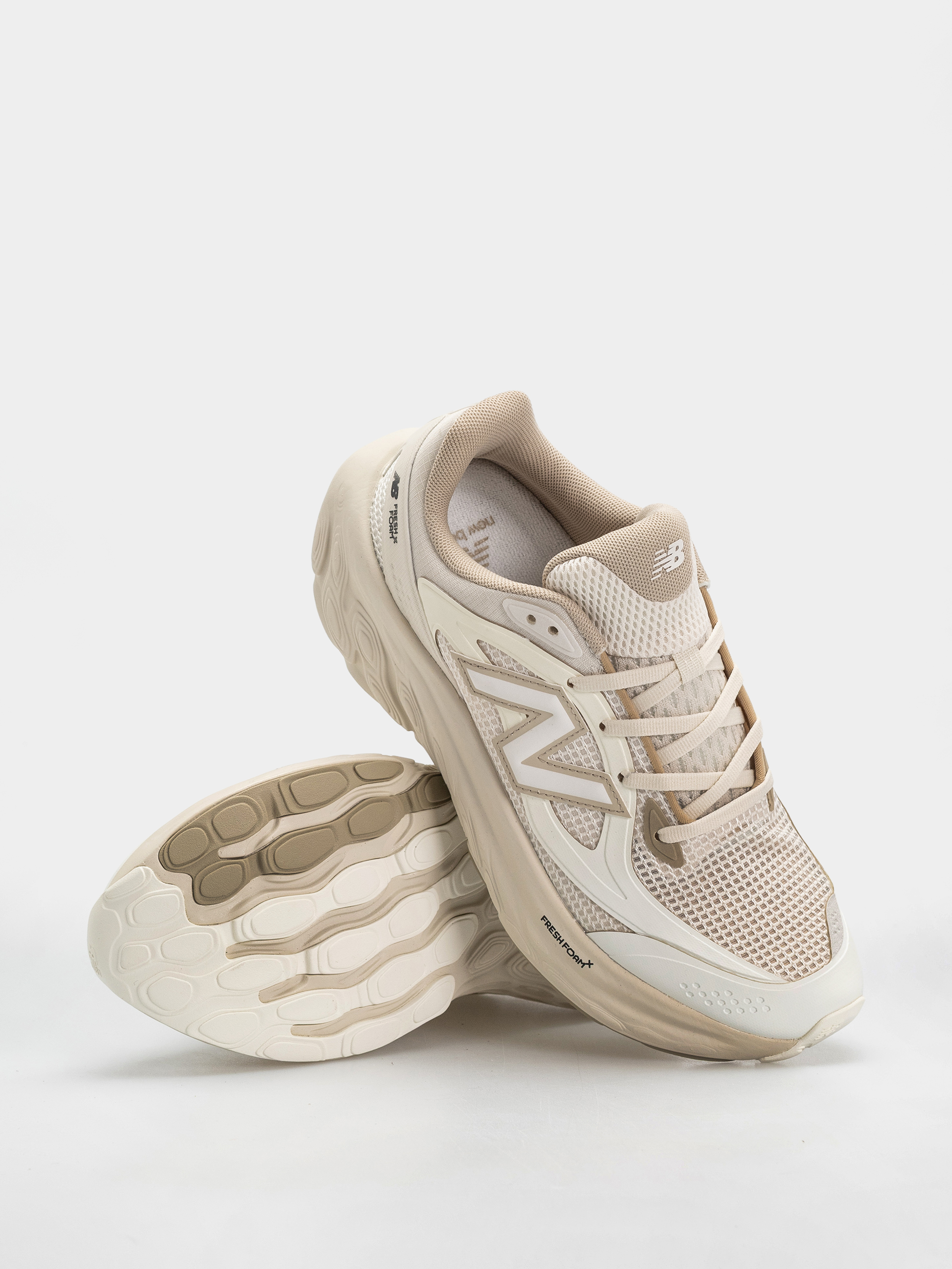 Buty New Balance UTRN (linen/sea salt)