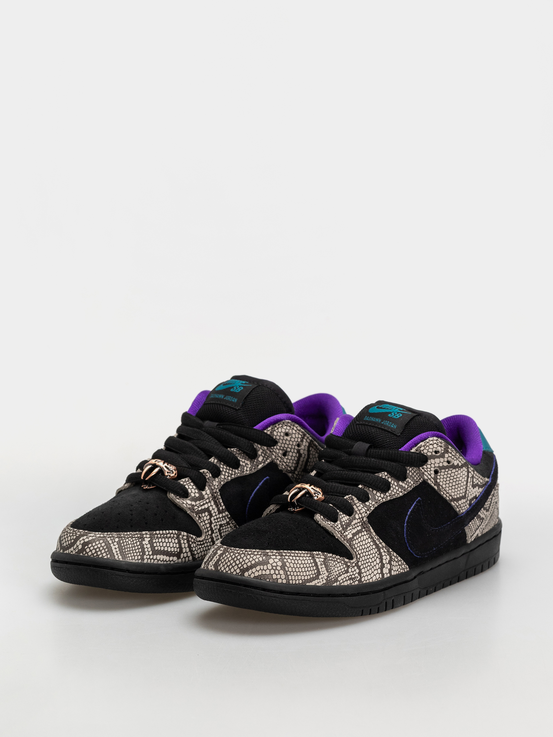 Buty Nike SB Dunk Low Pro (string/black bright spruce fierce purple)