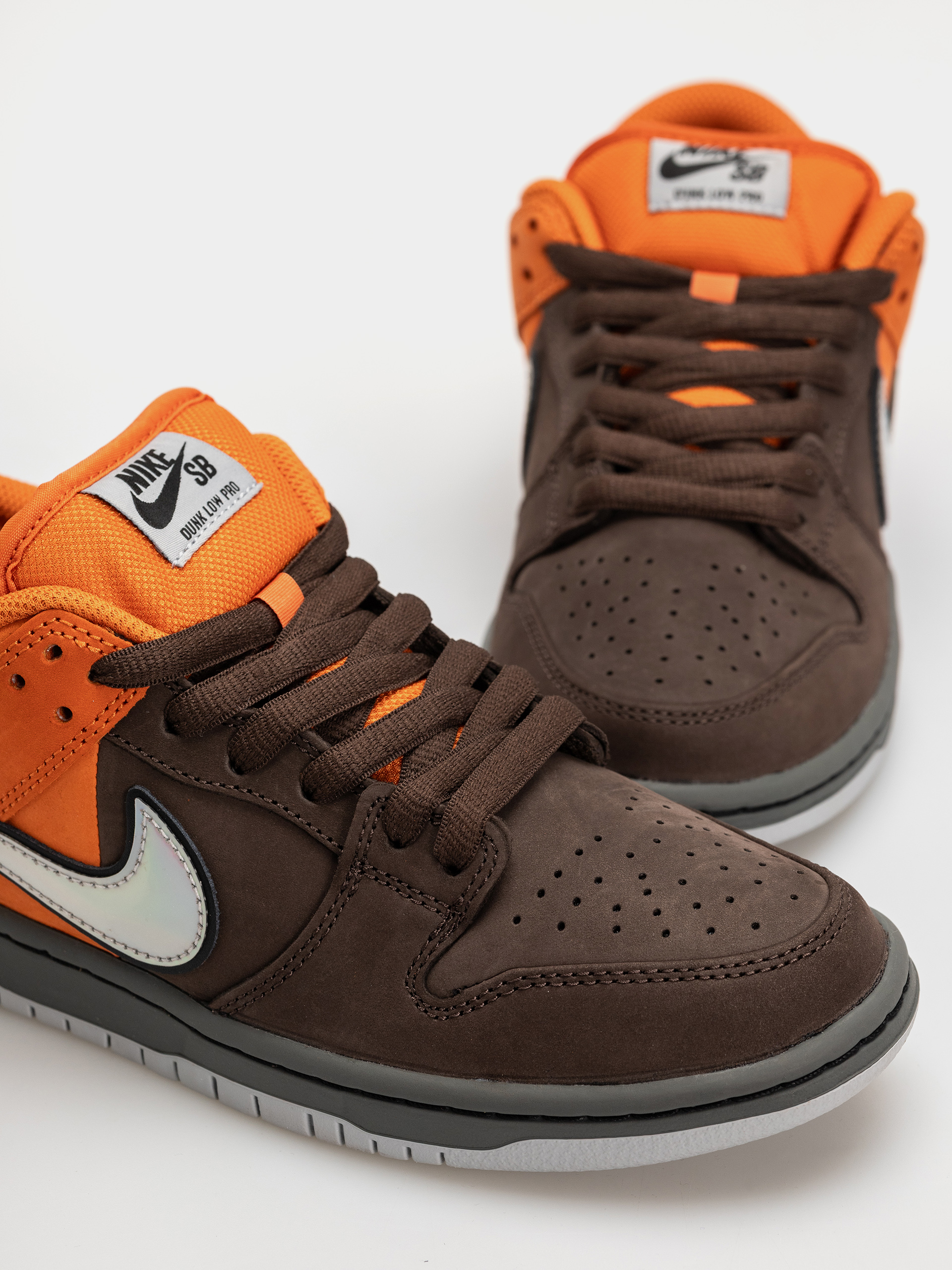 Buty Nike SB Dunk Low Pro (safety orange/wolf grey baroque brown)