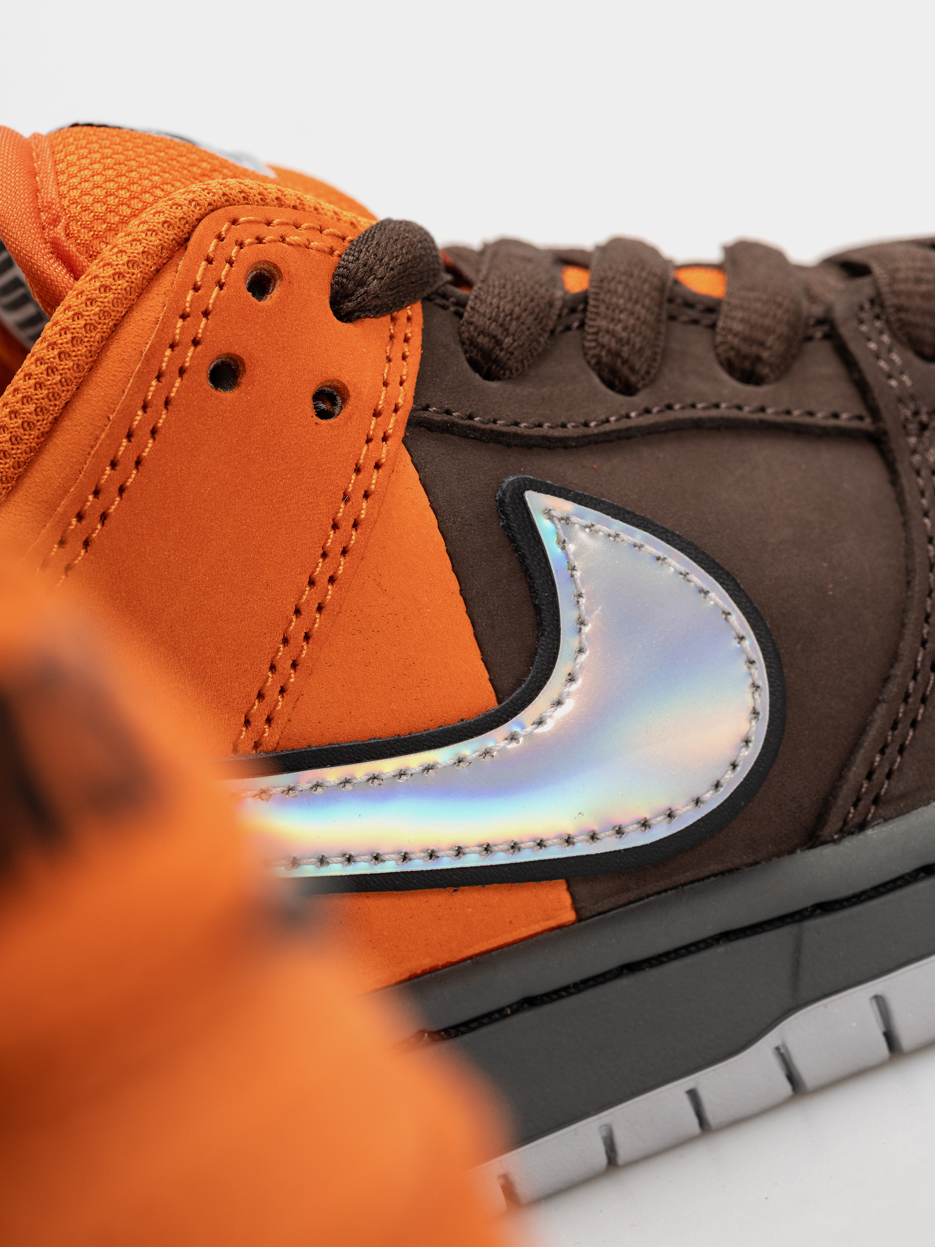 Buty Nike SB Dunk Low Pro (safety orange/wolf grey baroque brown)