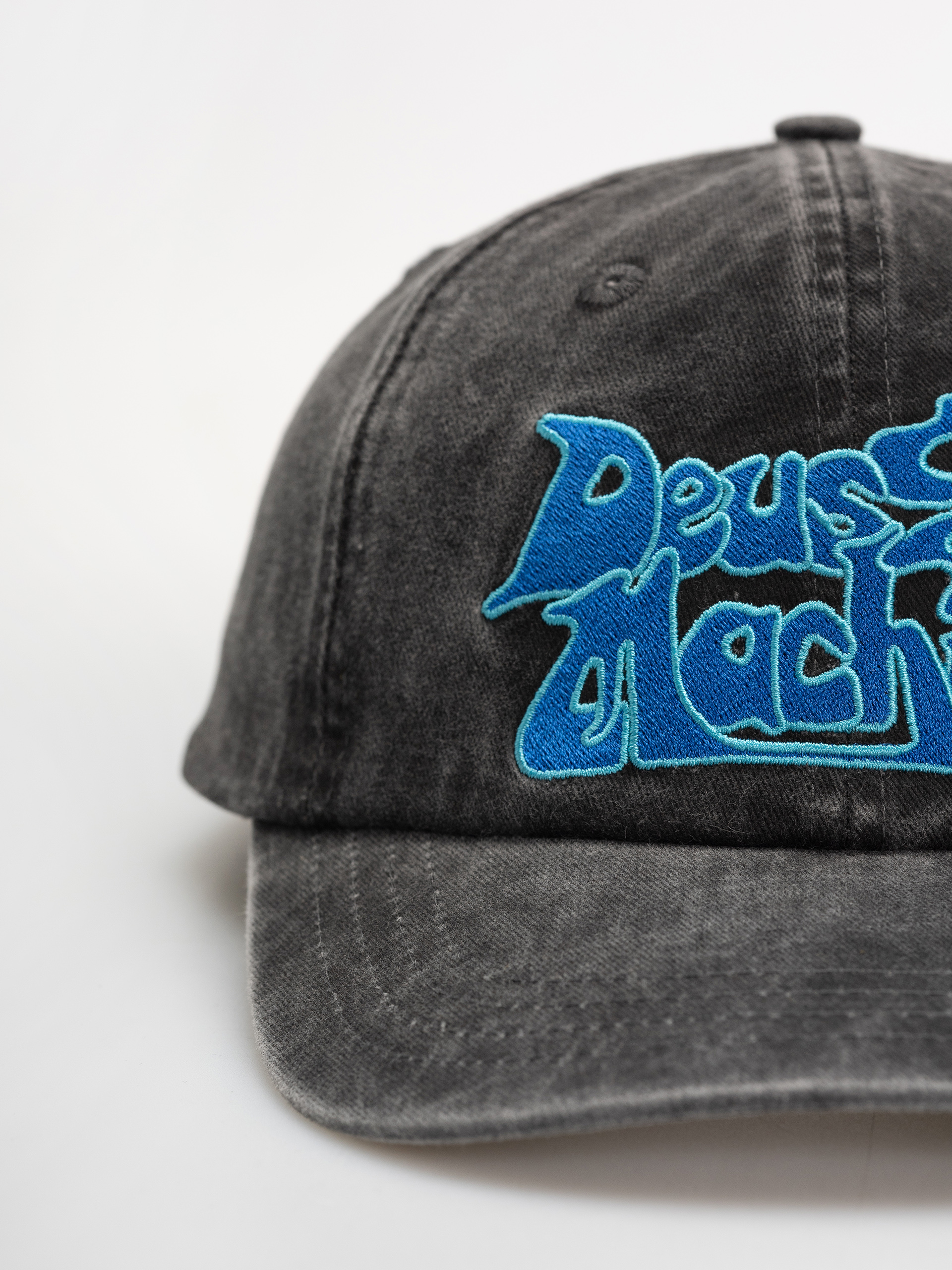 Czapka z daszkiem Deus Ex Machina Smokeshow (anthracite)