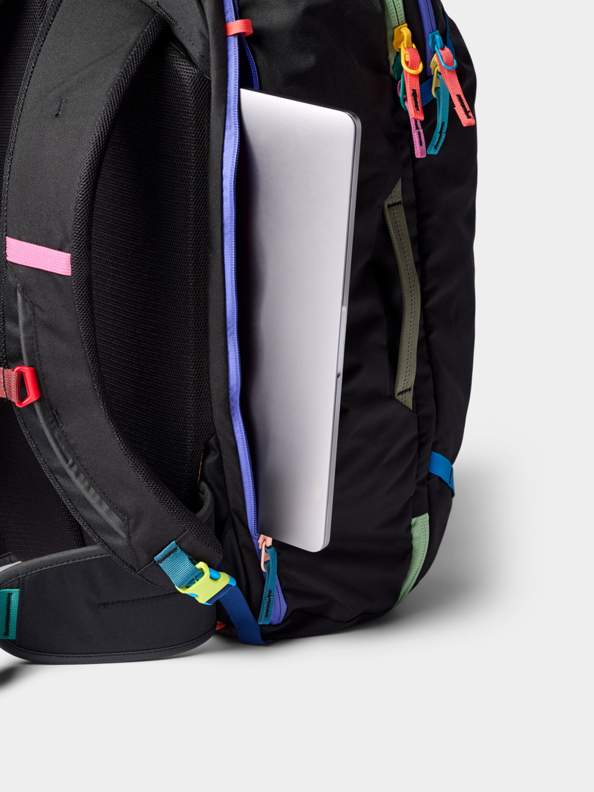 Plecak Cotopaxi Allpa 35L Travel Pack (del dia dark)