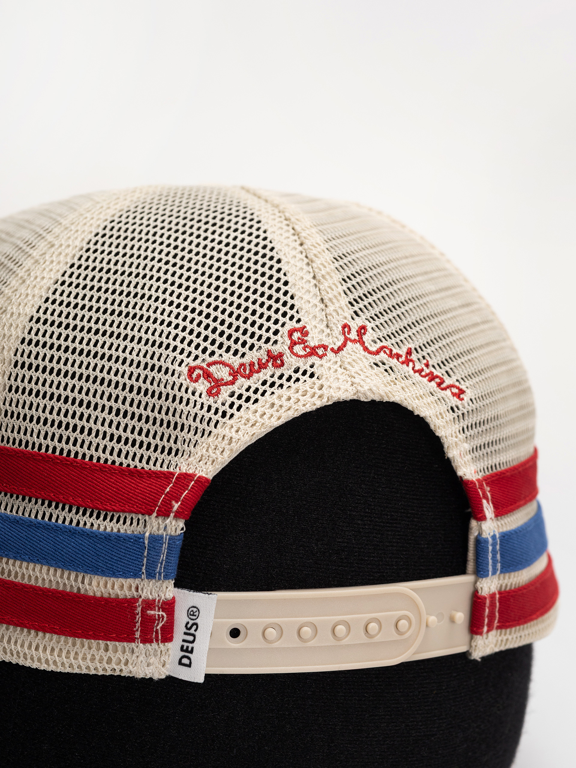 Czapka z daszkiem Deus Ex Machina Beep Beep Trucker (white)