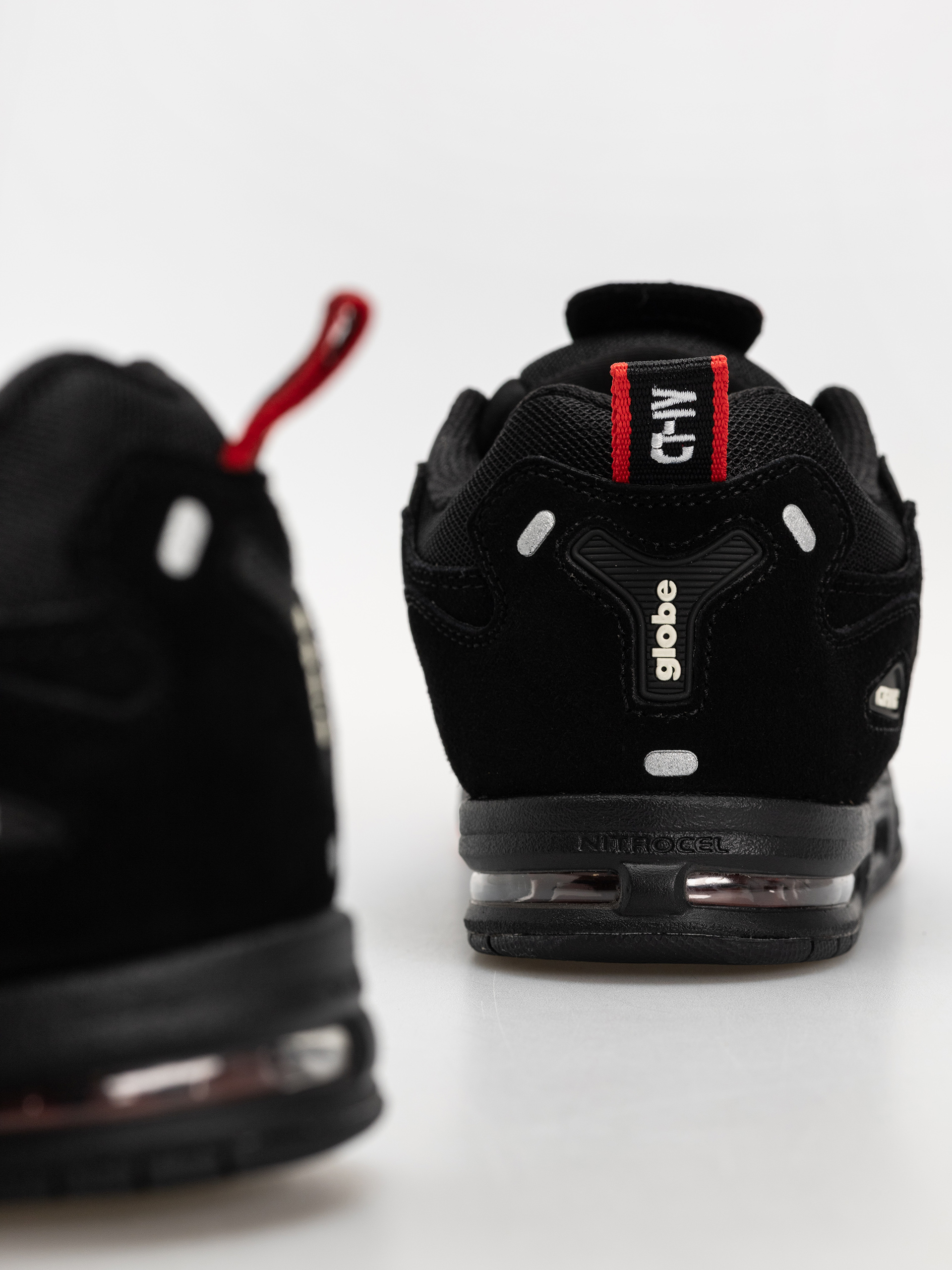 Buty Globe CT 4 (black suede)