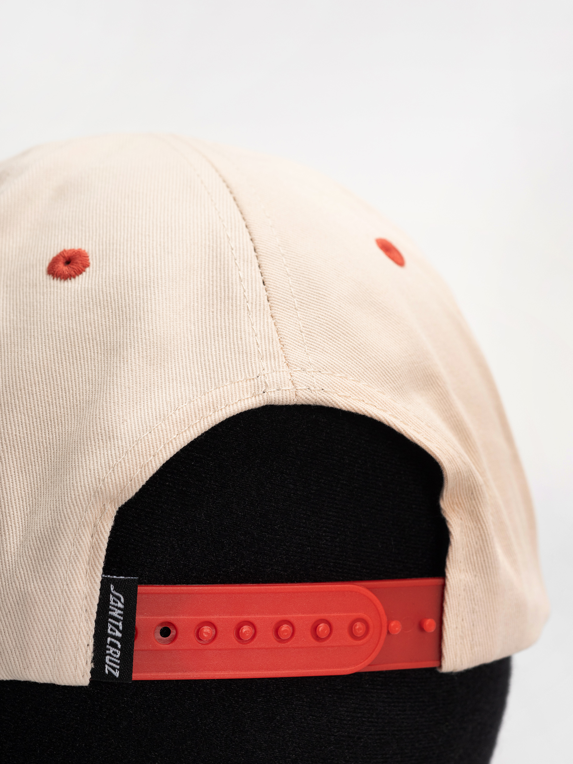 Czapka z daszkiem Santa Cruz Stamped Opus Snapback (off white/ketchup)