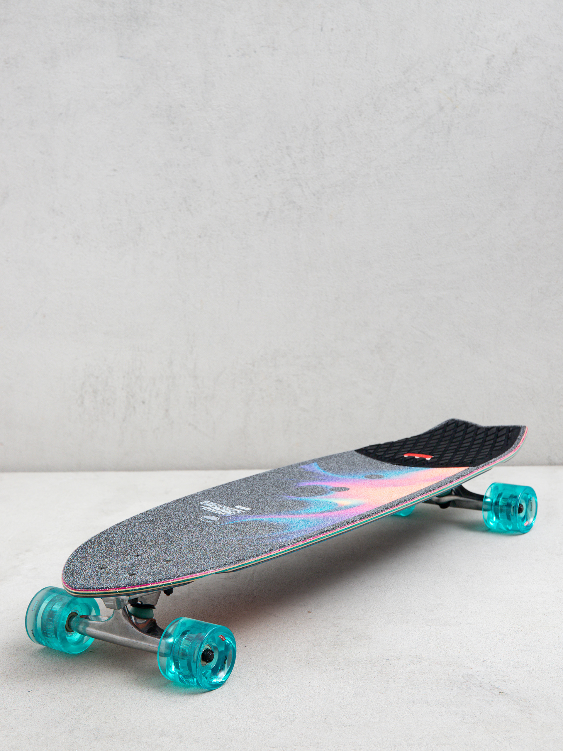 Deskorolka cruiser Globe Chromantic (maitrus)