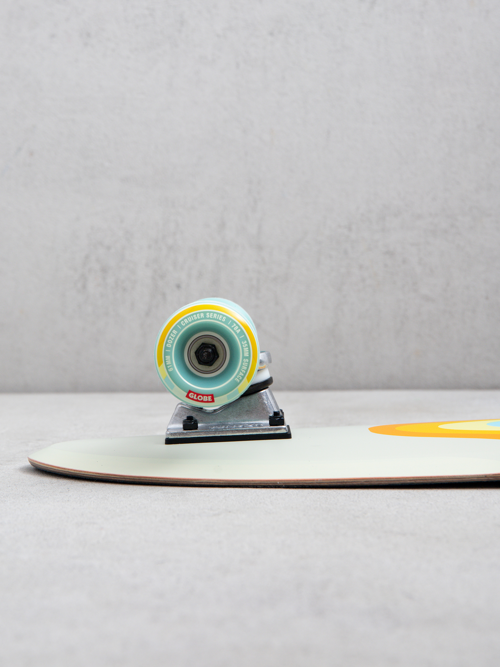 Deskorolka cruiser Globe Blazer Fuego 32 (horizon)