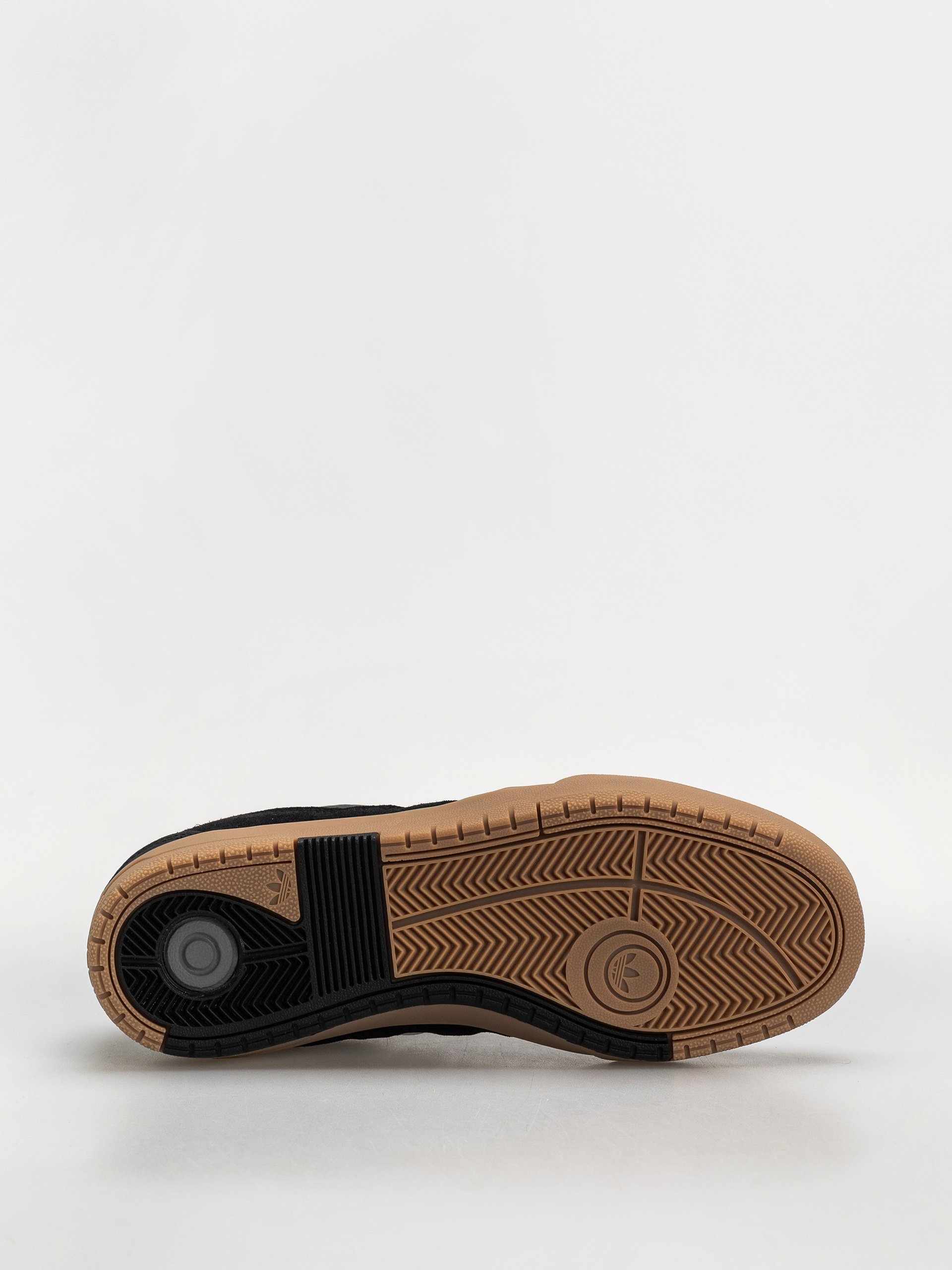 Buty adidas Tyshawn II (cblack/ftwwht/gum4)