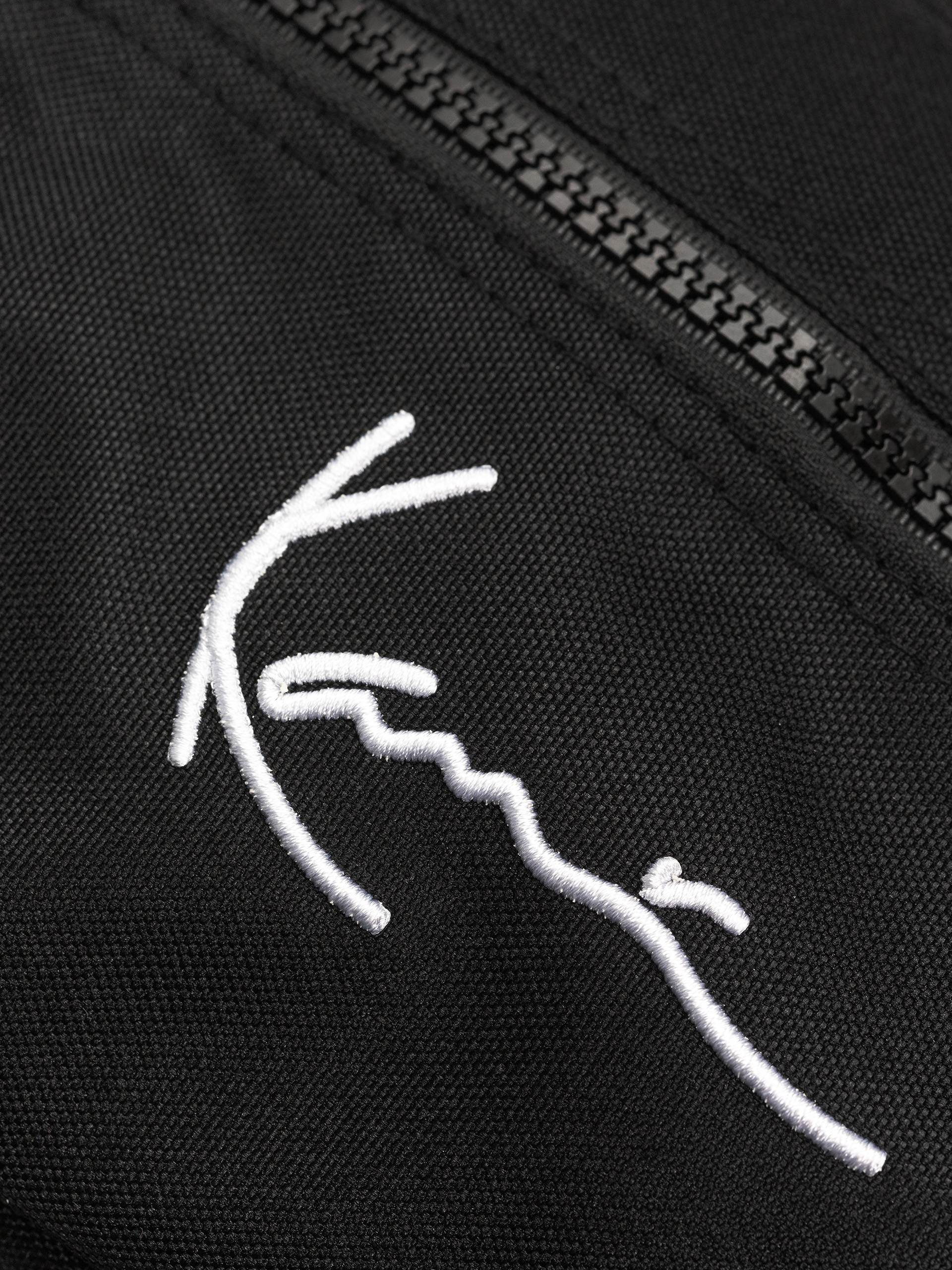 Nerka Karl Kani Signature Essential Hip (black)