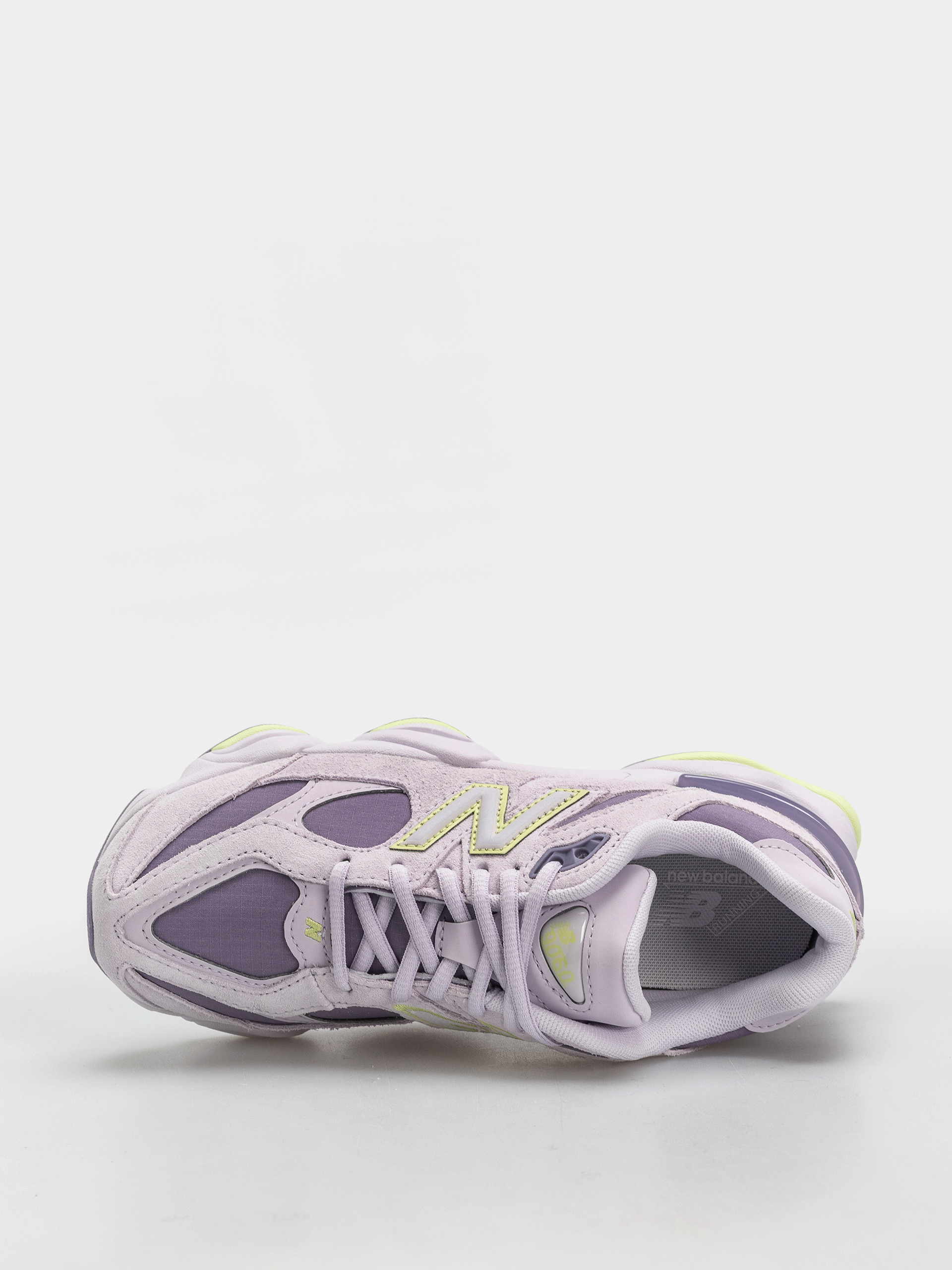Buty New Balance 9060 JR (taro/dry lime)