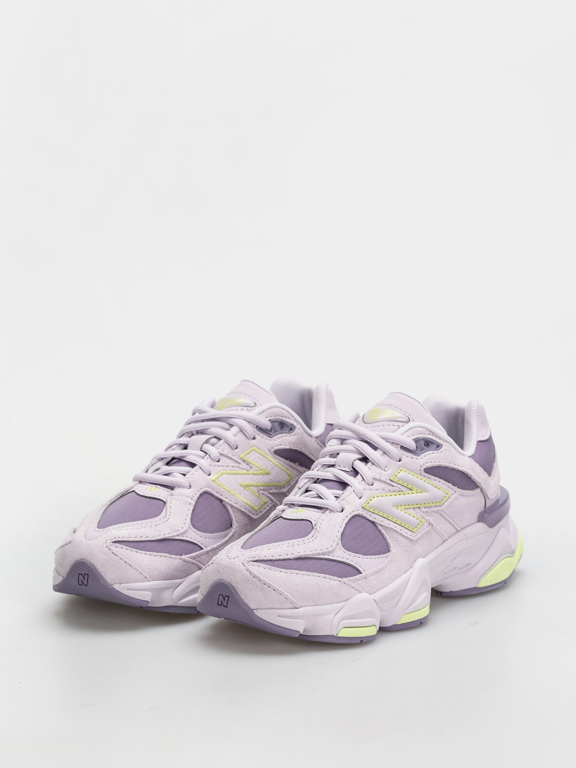 Buty New Balance 9060 JR (taro/dry lime)