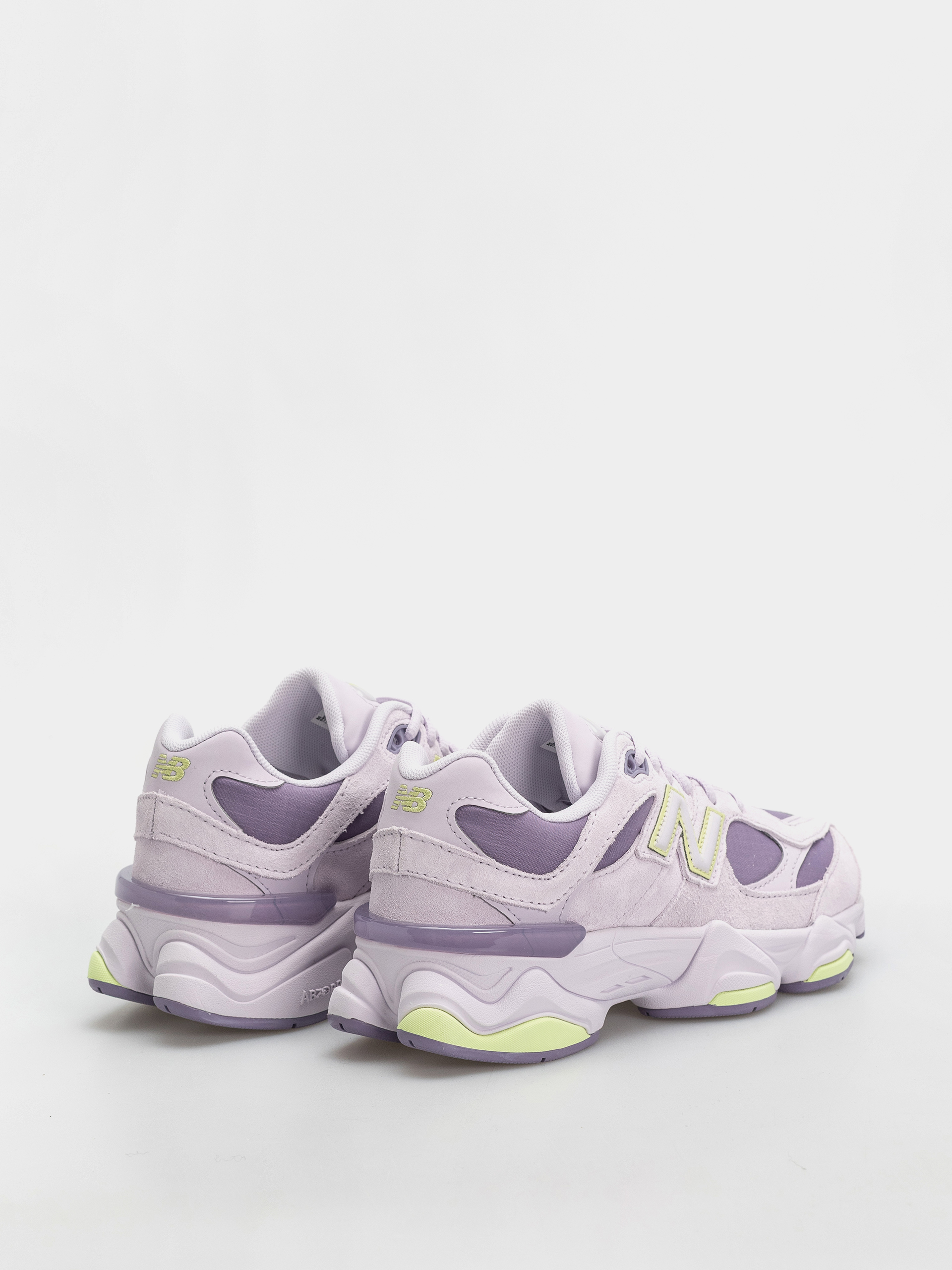 Buty New Balance 9060 JR (taro/dry lime)