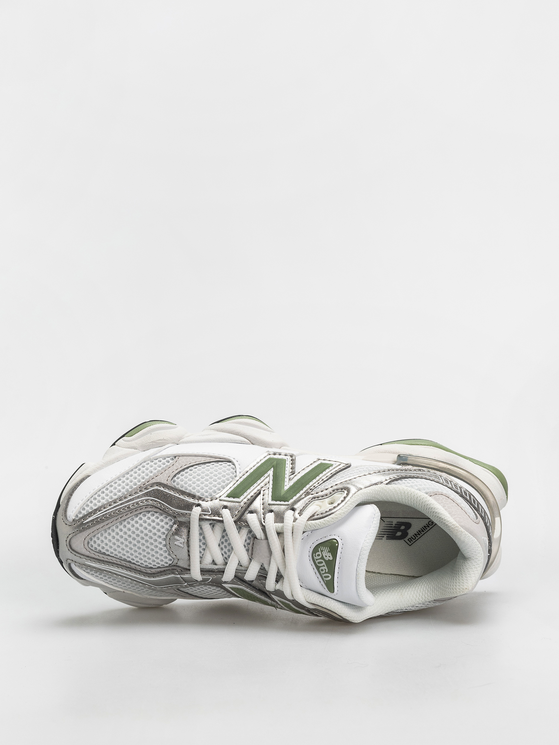 Buty New Balance 9060 (103 white/oregano)