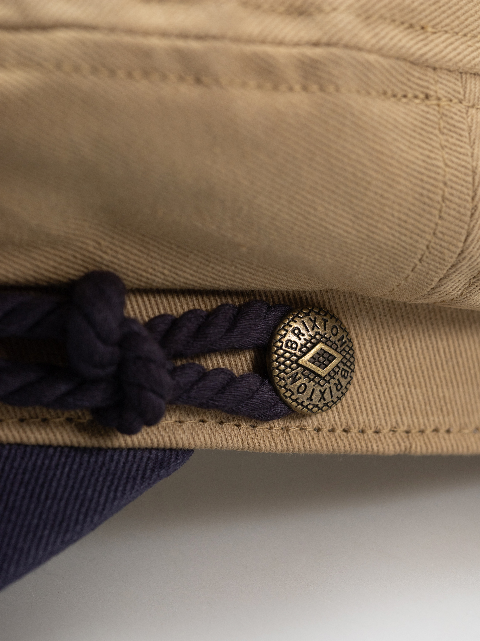 Kaszkiet Brixton Fiddler (sand/washed navy)