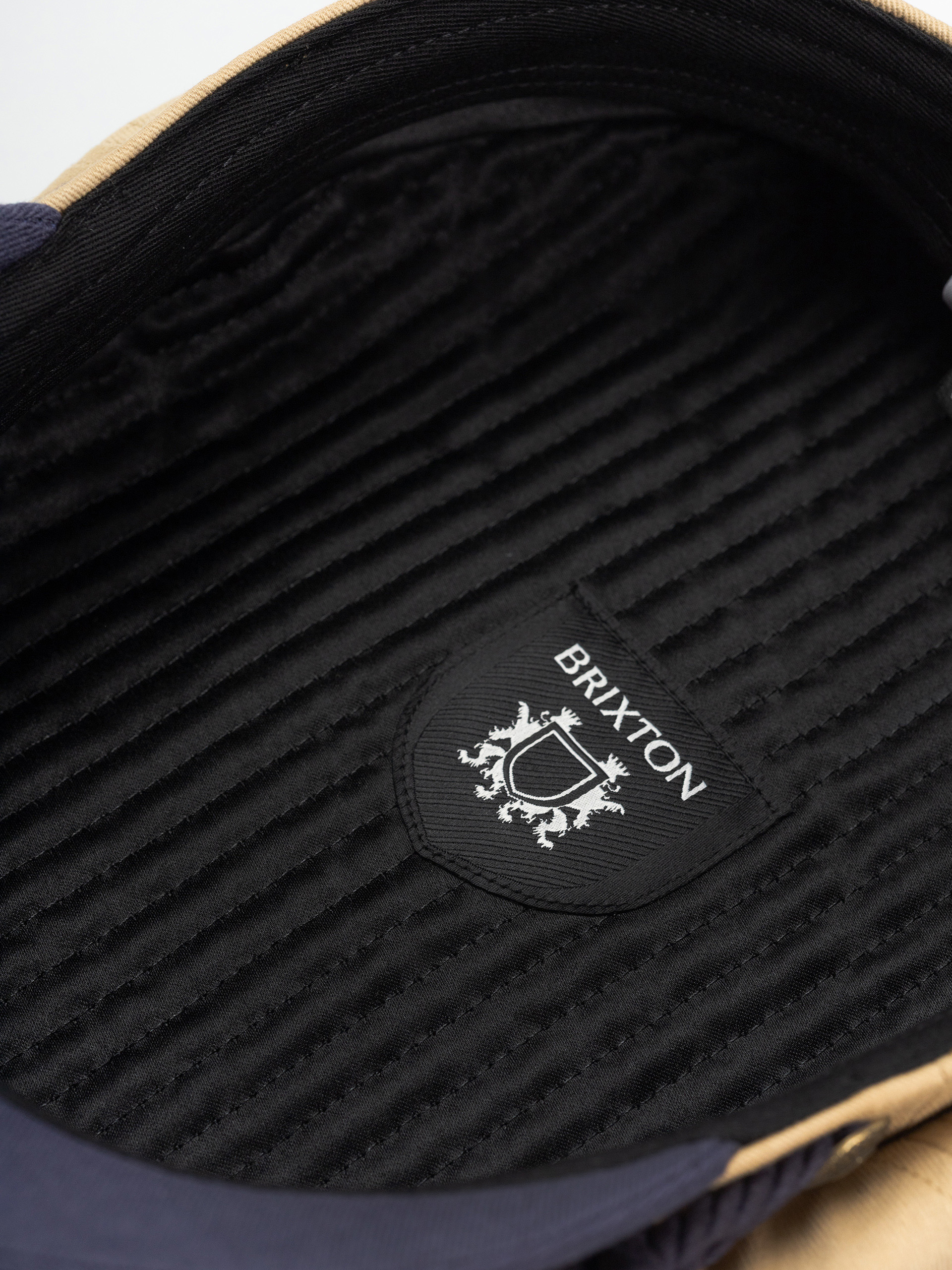 Kaszkiet Brixton Fiddler (sand/washed navy)