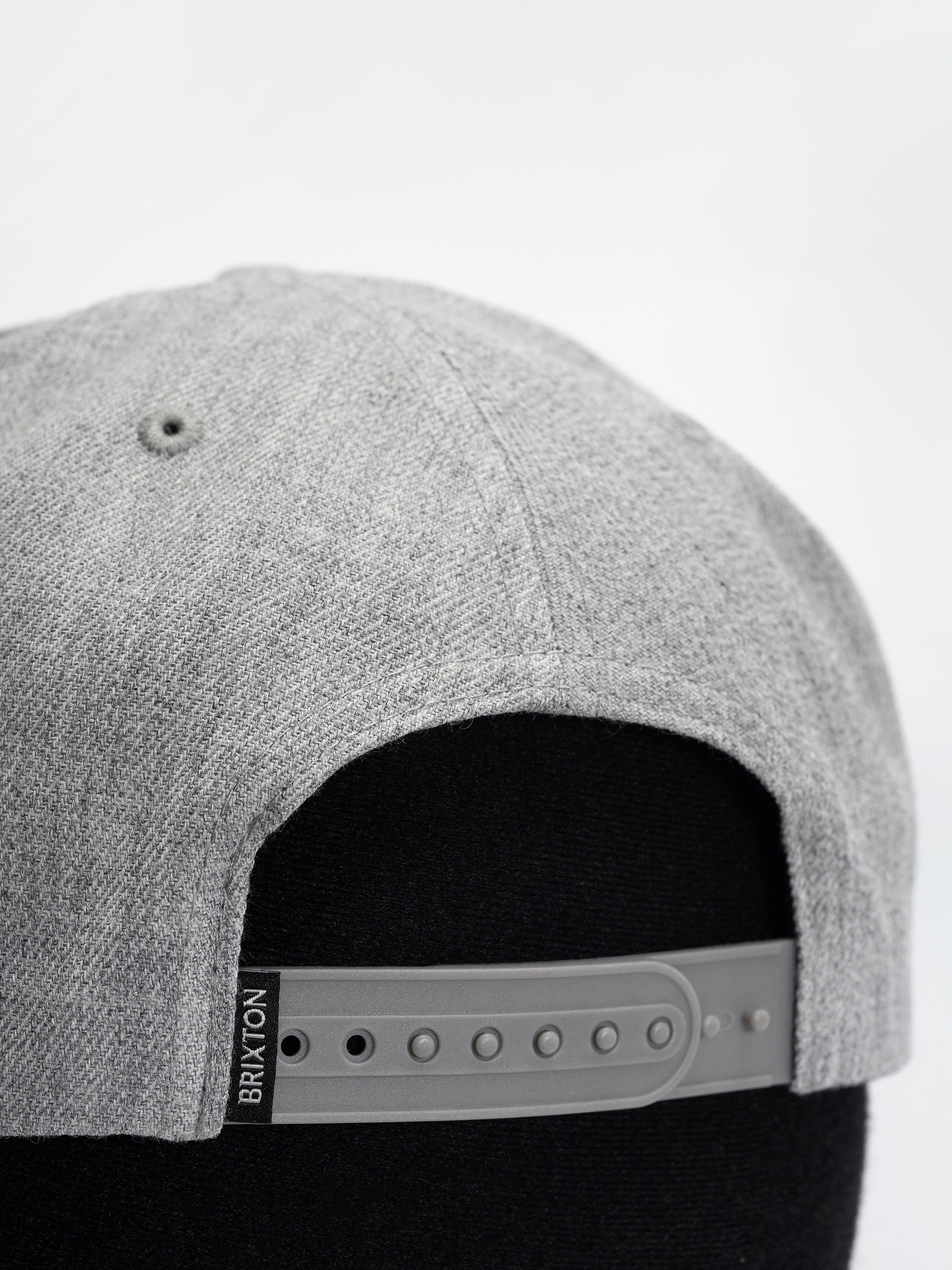Czapka z daszkiem Brixton Crest C Mp Snapback (light heather grey/light heath)