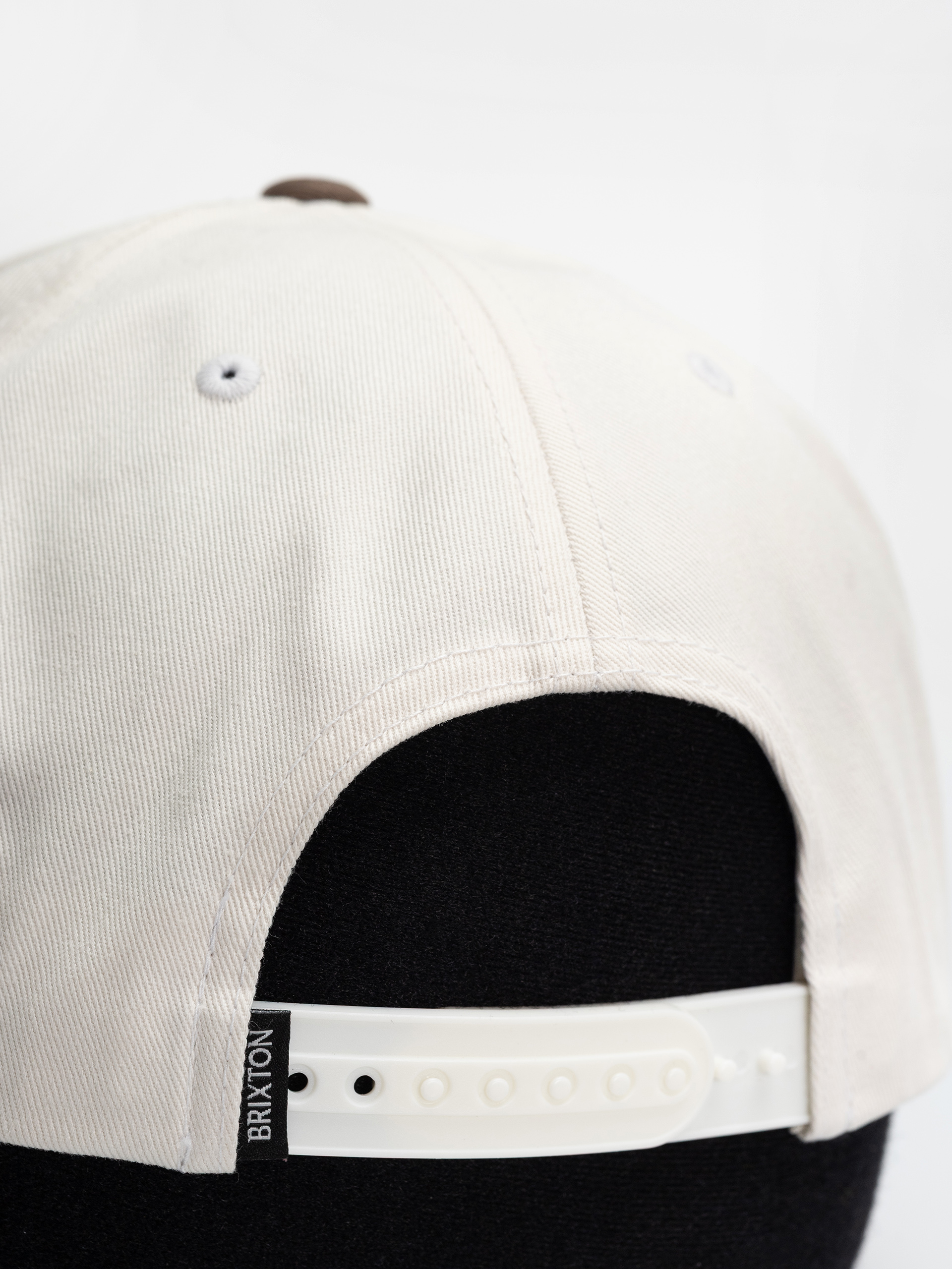 Czapka z daszkiem Brixton Rhett Mp Snpk (off white/pinecone brown)