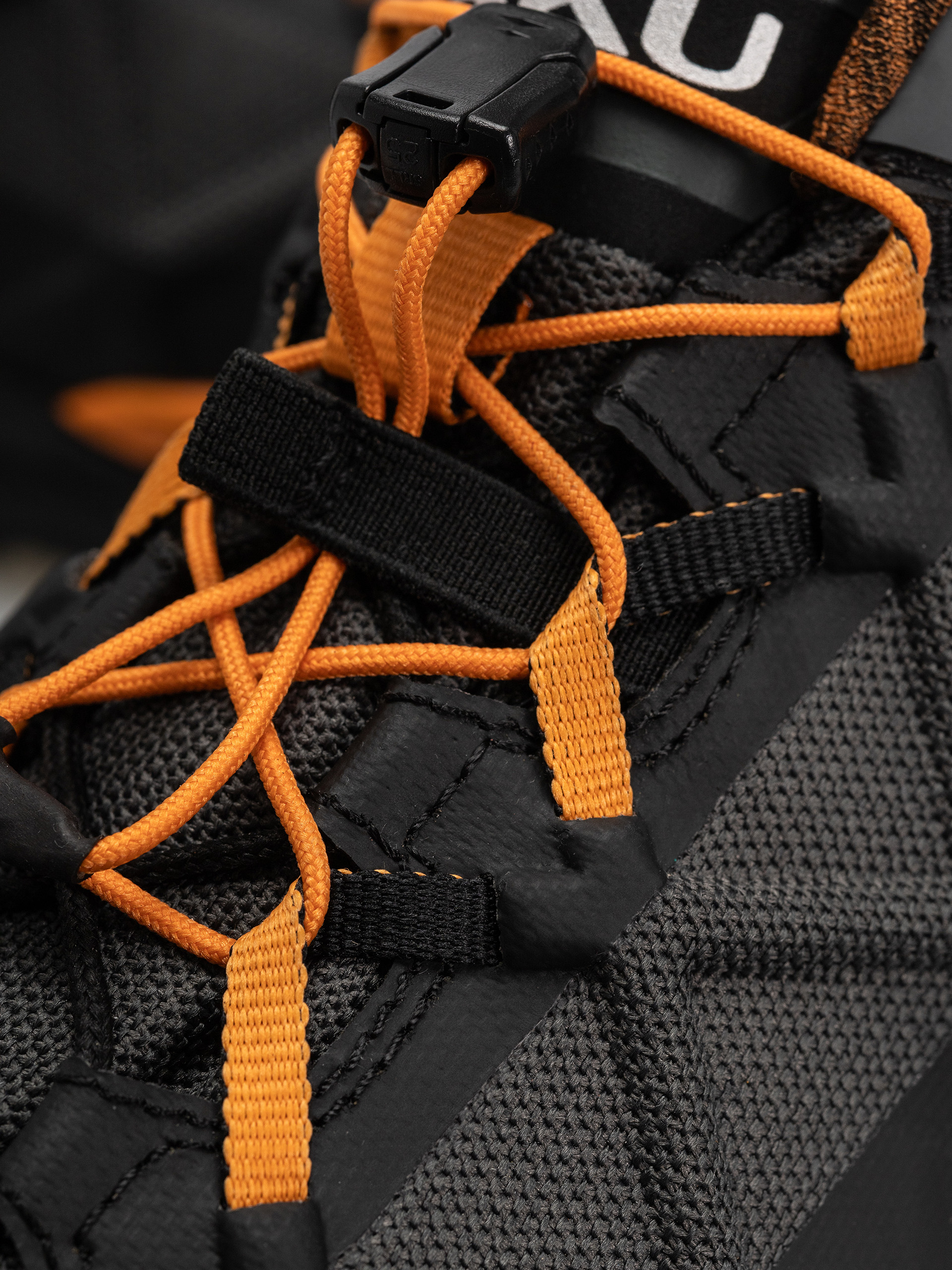 Buty AKU Rocket DFS GTX (black/orange)