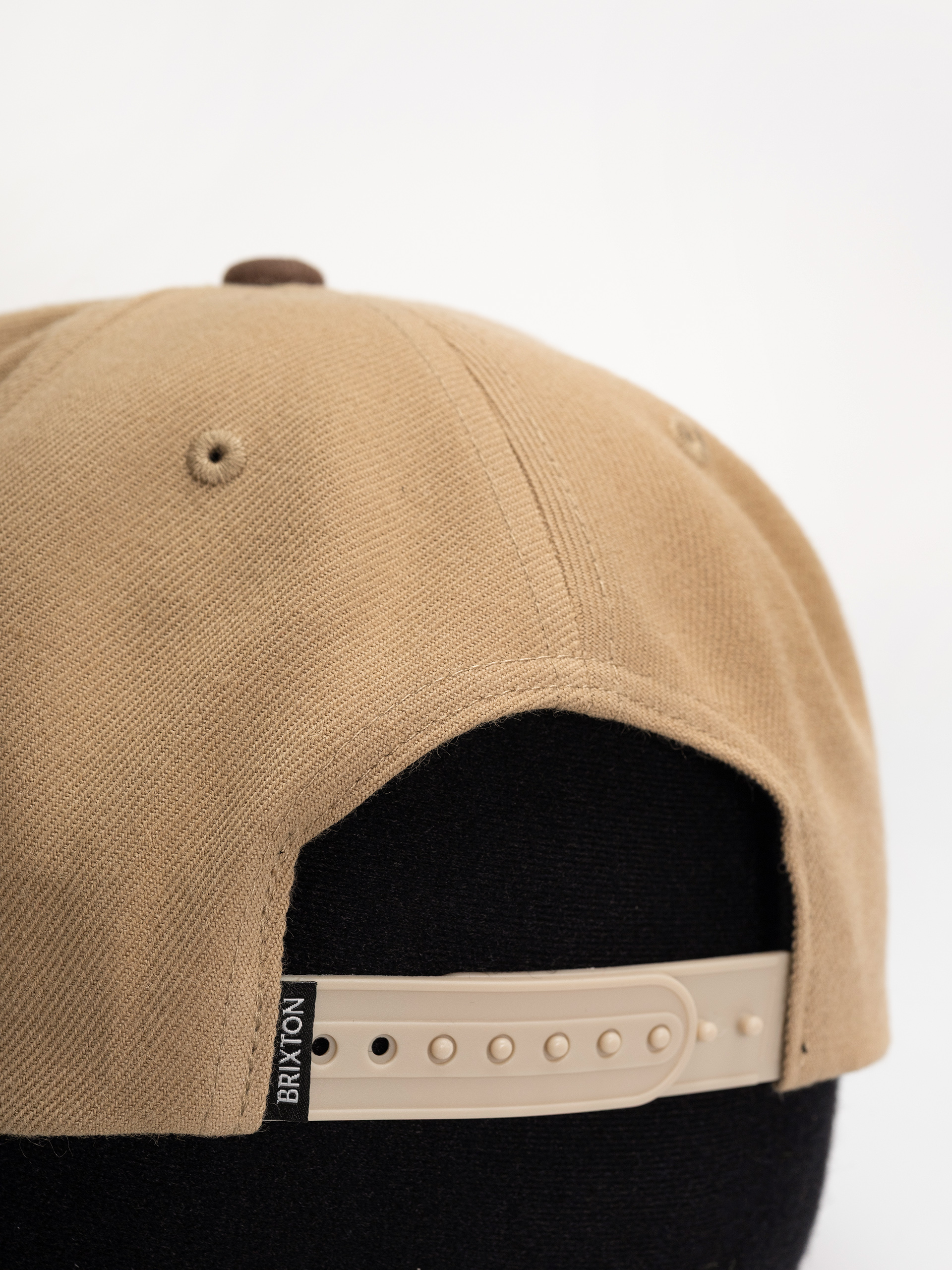 Czapka z daszkiem Brixton Linwood C Netplus Mp Snpk (sand/pinecone brown)