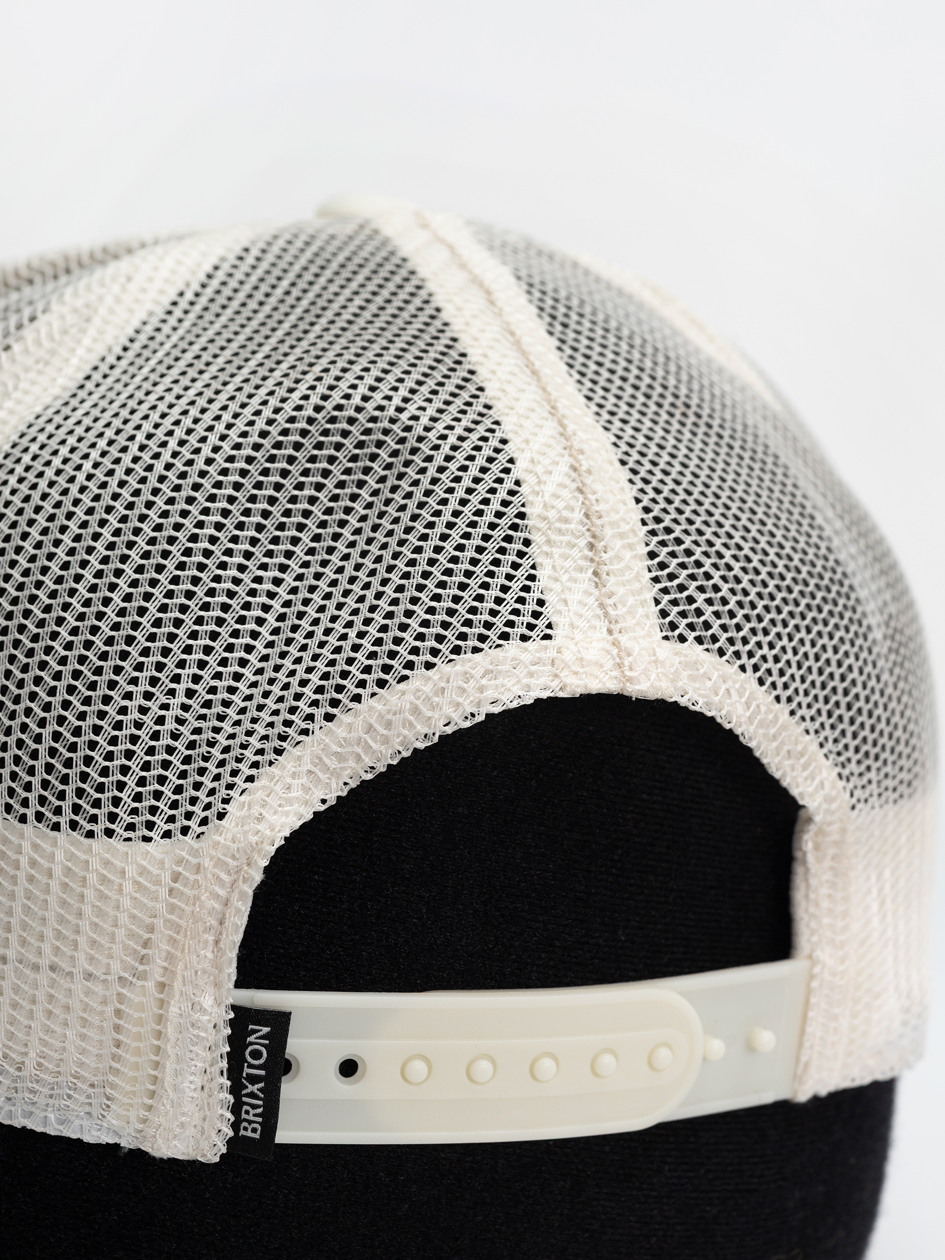 Czapka z daszkiem Brixton Sunday Cruising Club Np Mp Tru Wmn (off white/off white)