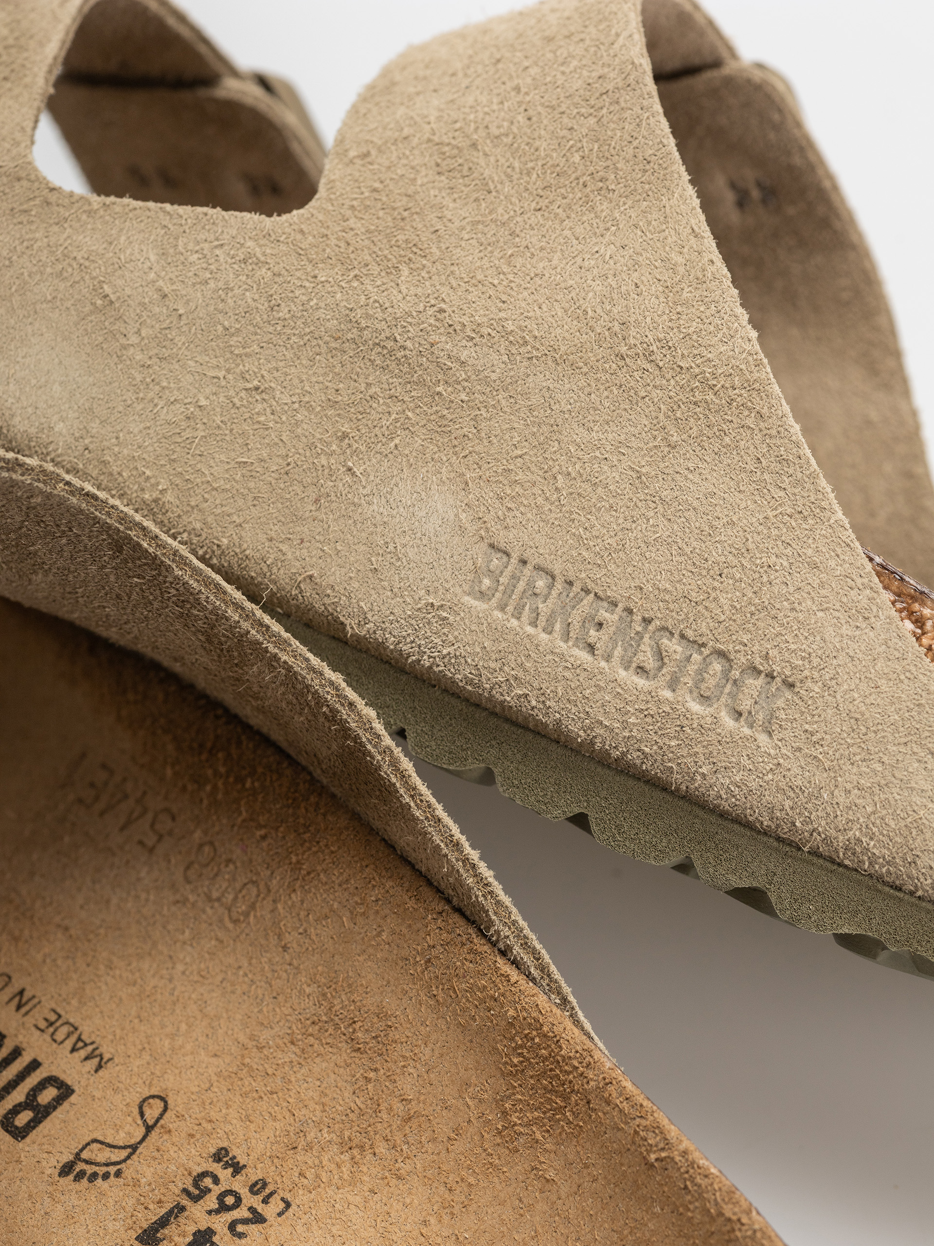 Klapki Birkenstock Arizona Suede Leather Regular (faded khaki)
