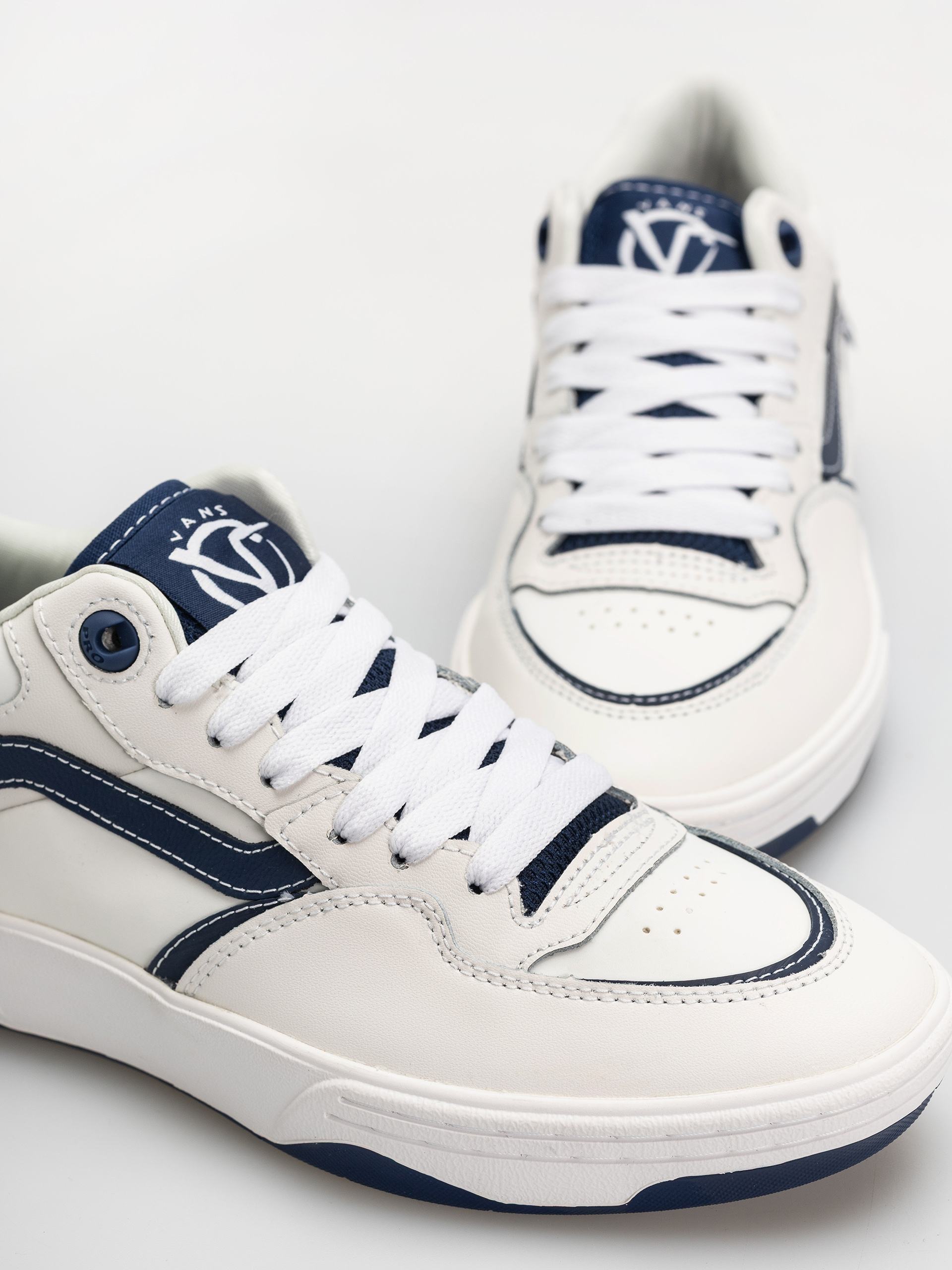 Buty Vans Skate Rowan 2 (white/navy)