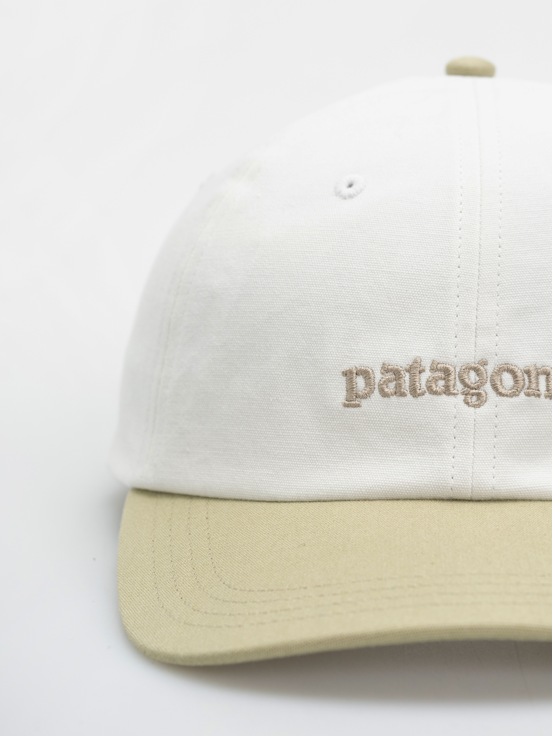 Czapka z daszkiem Patagonia Fitz Roy Icon Trad (text logo/birch white w/gumtree green)