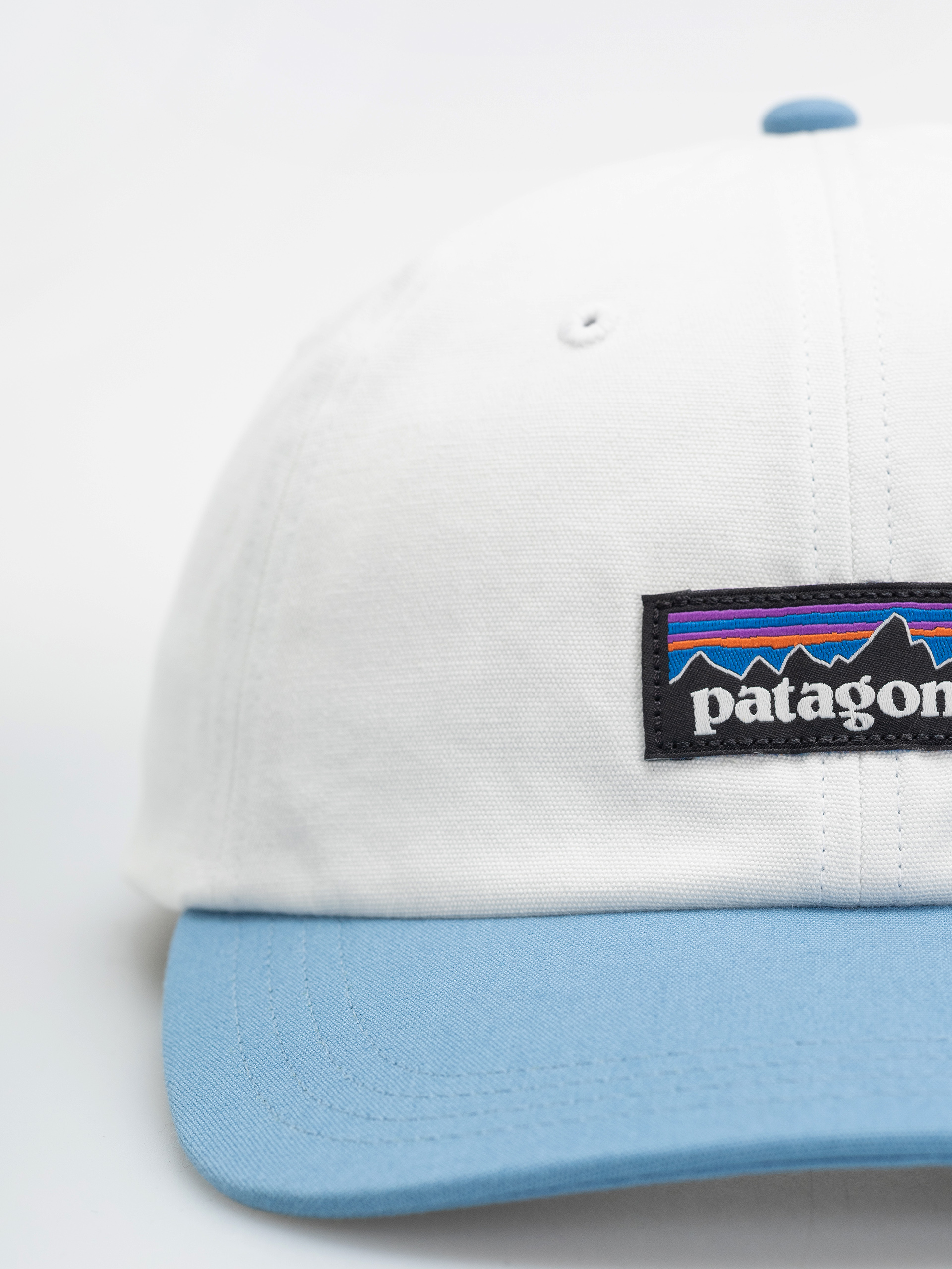 Czapka z daszkiem Patagonia P 6 Label Trad (birch white w/shore blue)
