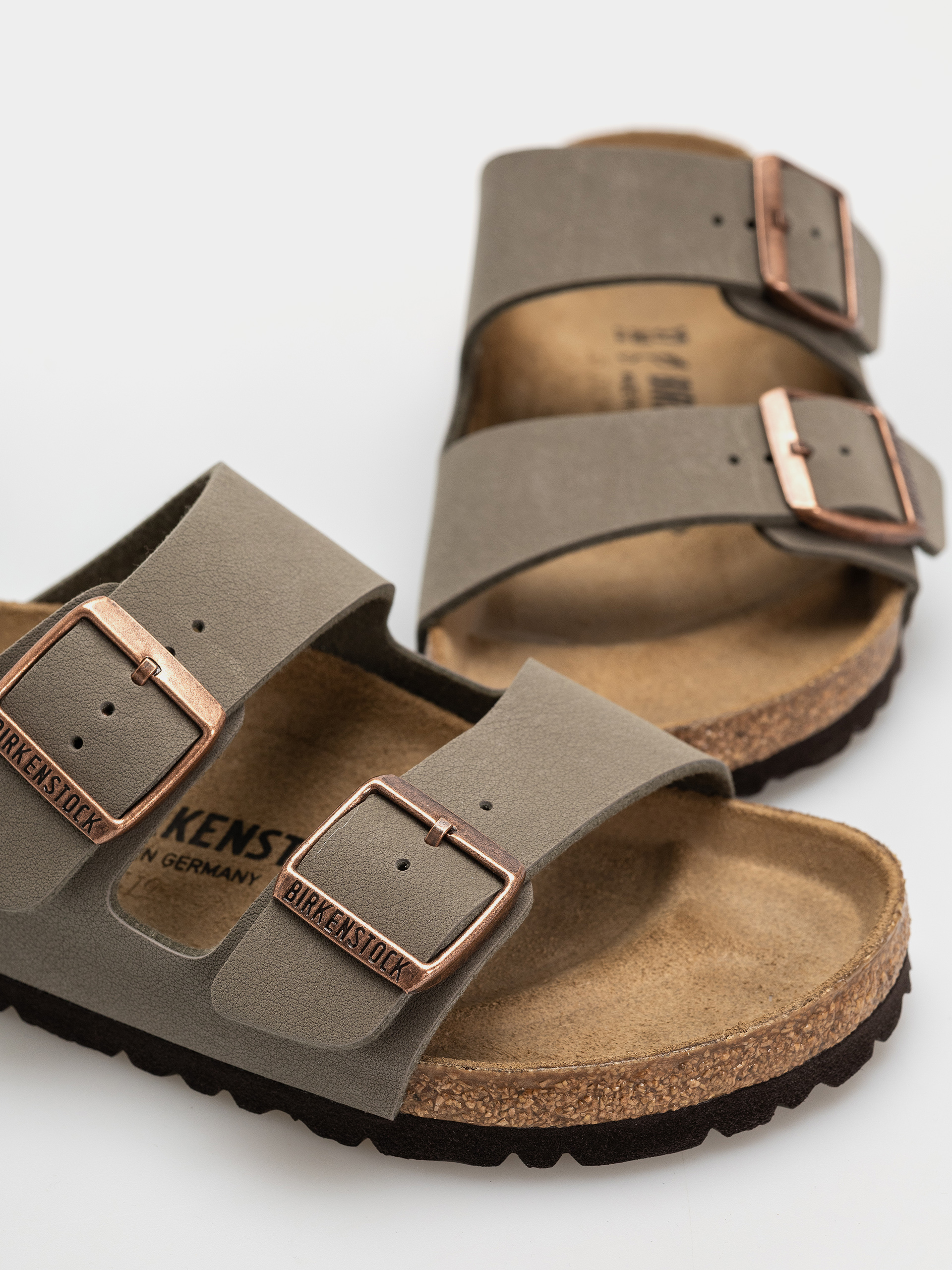 Klapki Birkenstock Arizona Birkibuc Regular (stone)