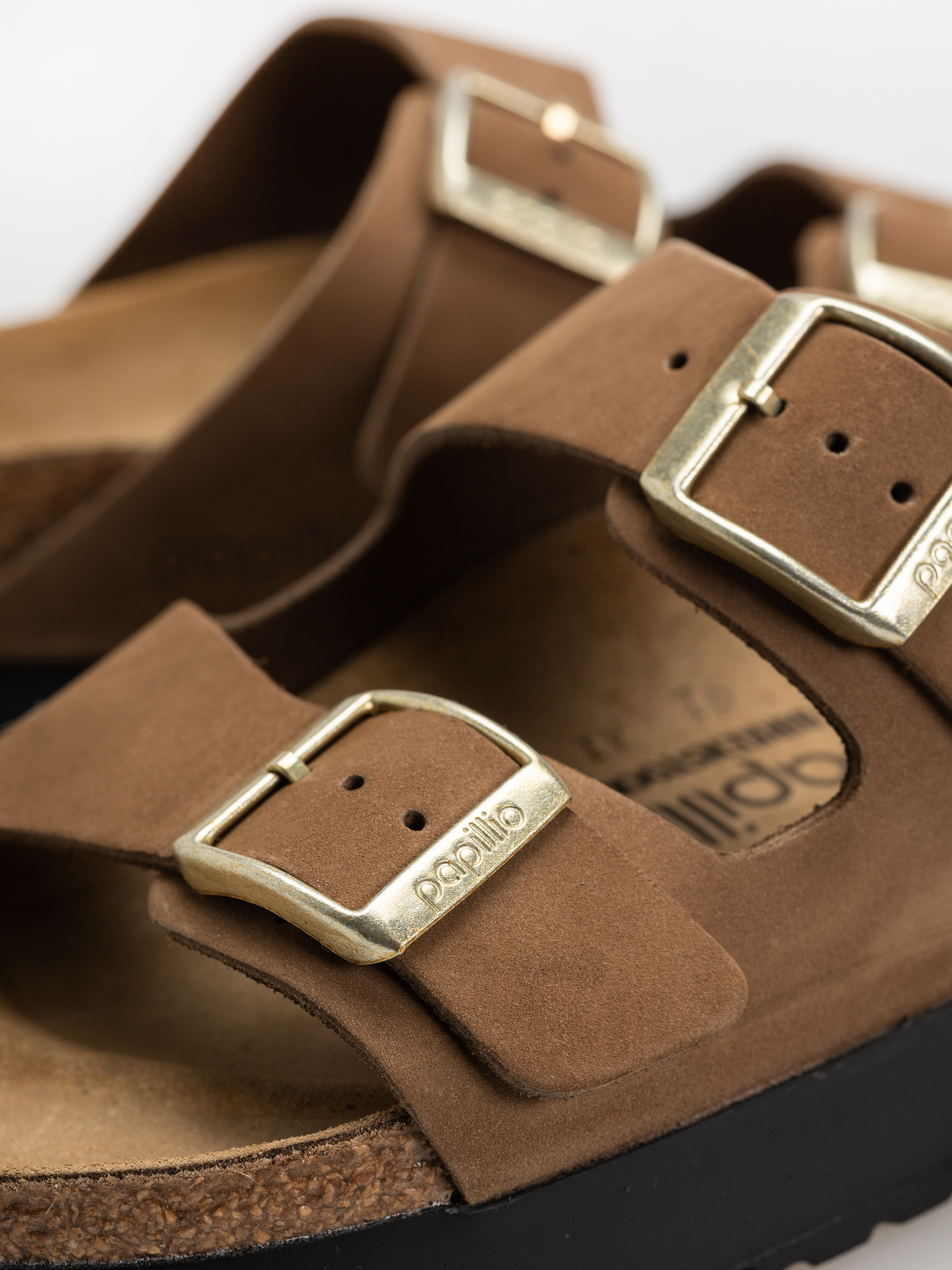 Klapki Birkenstock Arizona Flex Platform Nubuck Leather Narrow Wmn (dark tea)