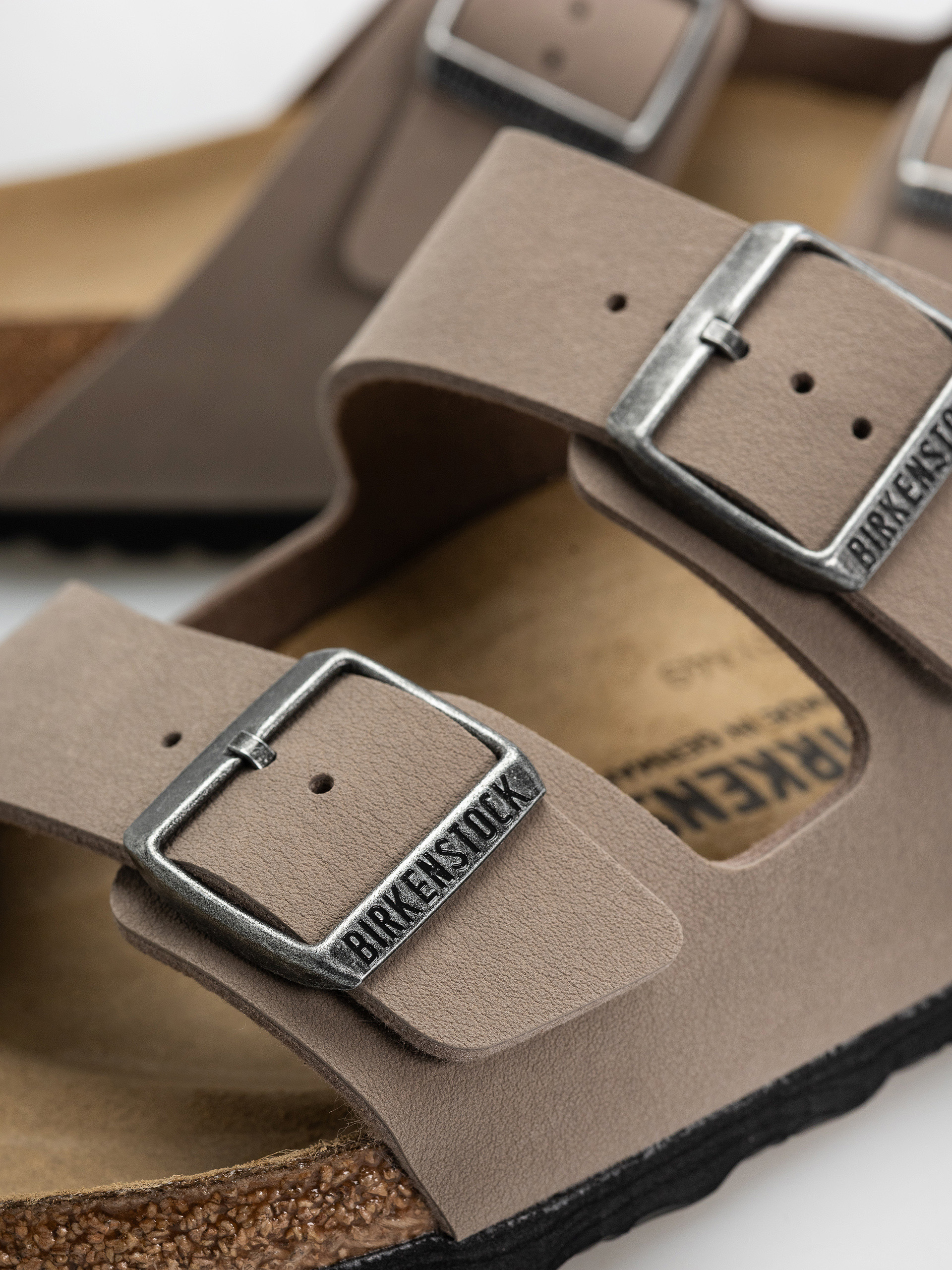 Klapki Birkenstock Arizona Birkibuc Regular (gray taupe)