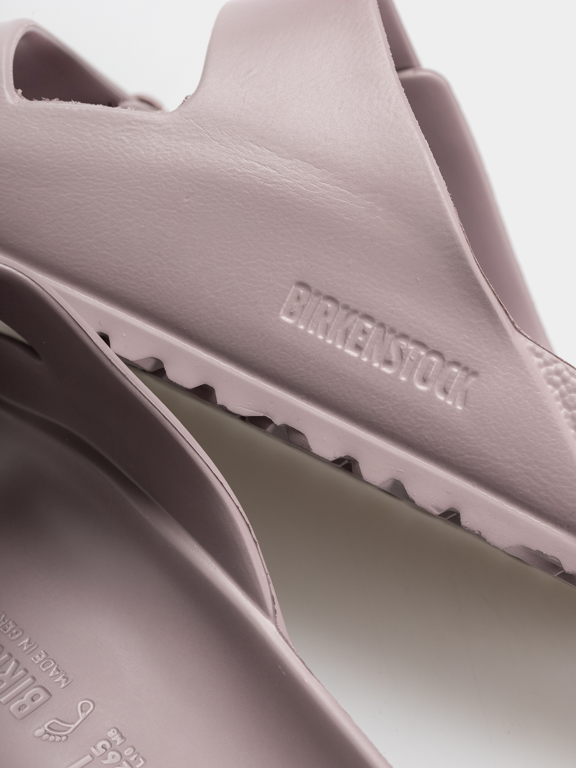 Klapki Birkenstock Arizona Essentials EVA Regular (faded purple)