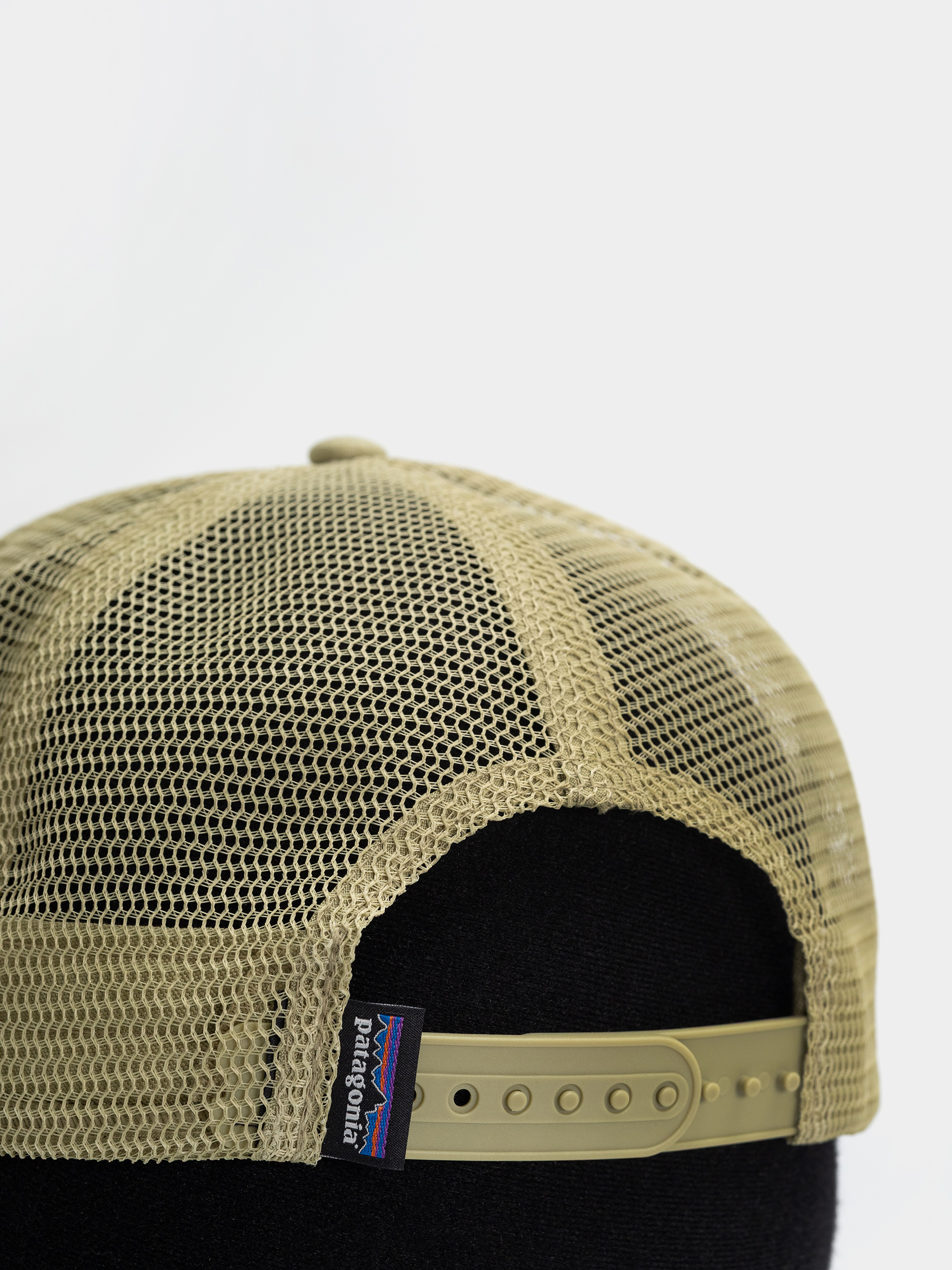 Czapka z daszkiem Patagonia P 6 Logo Trucker (gumtree green)